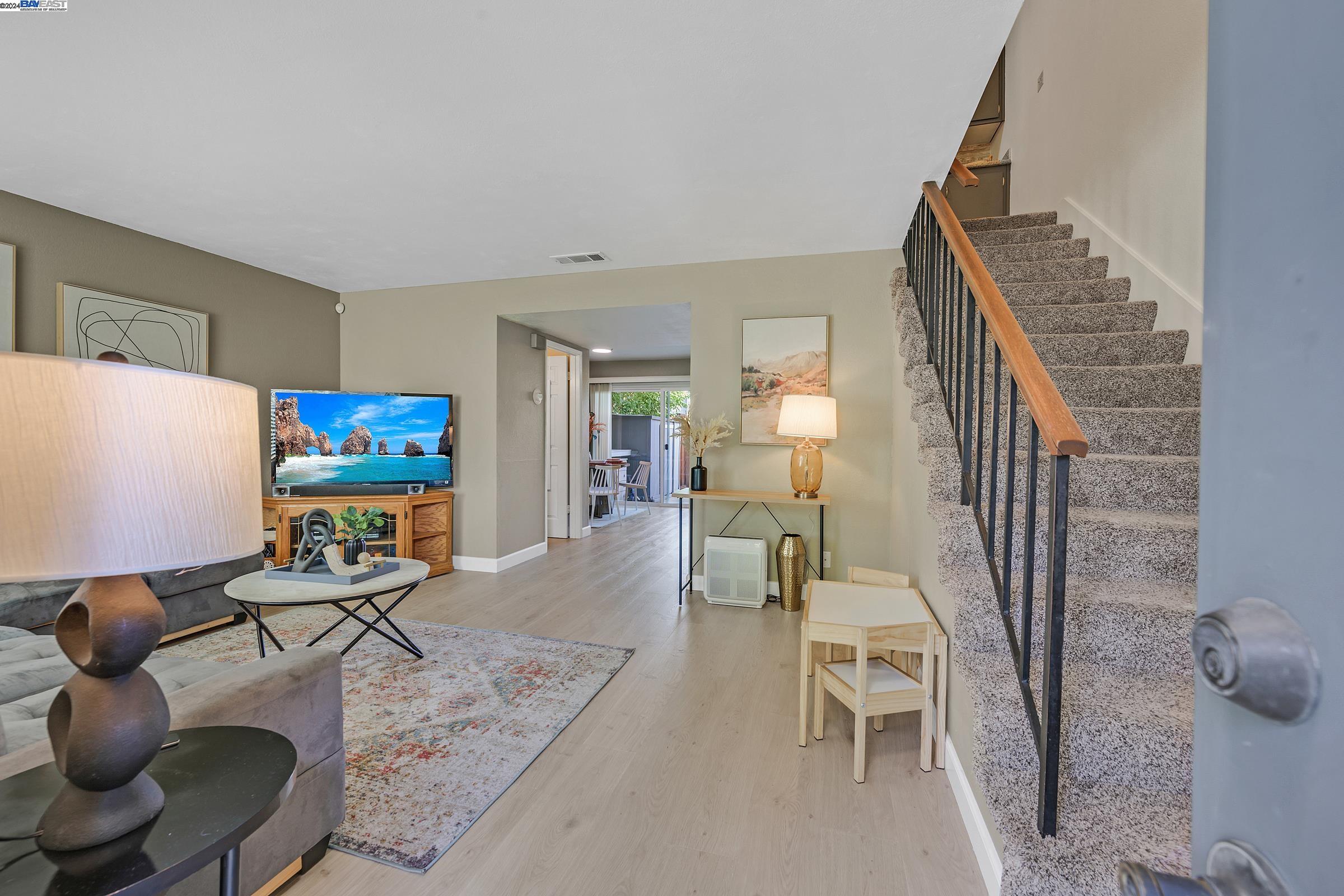 Photo #5: 41074325 Listing 