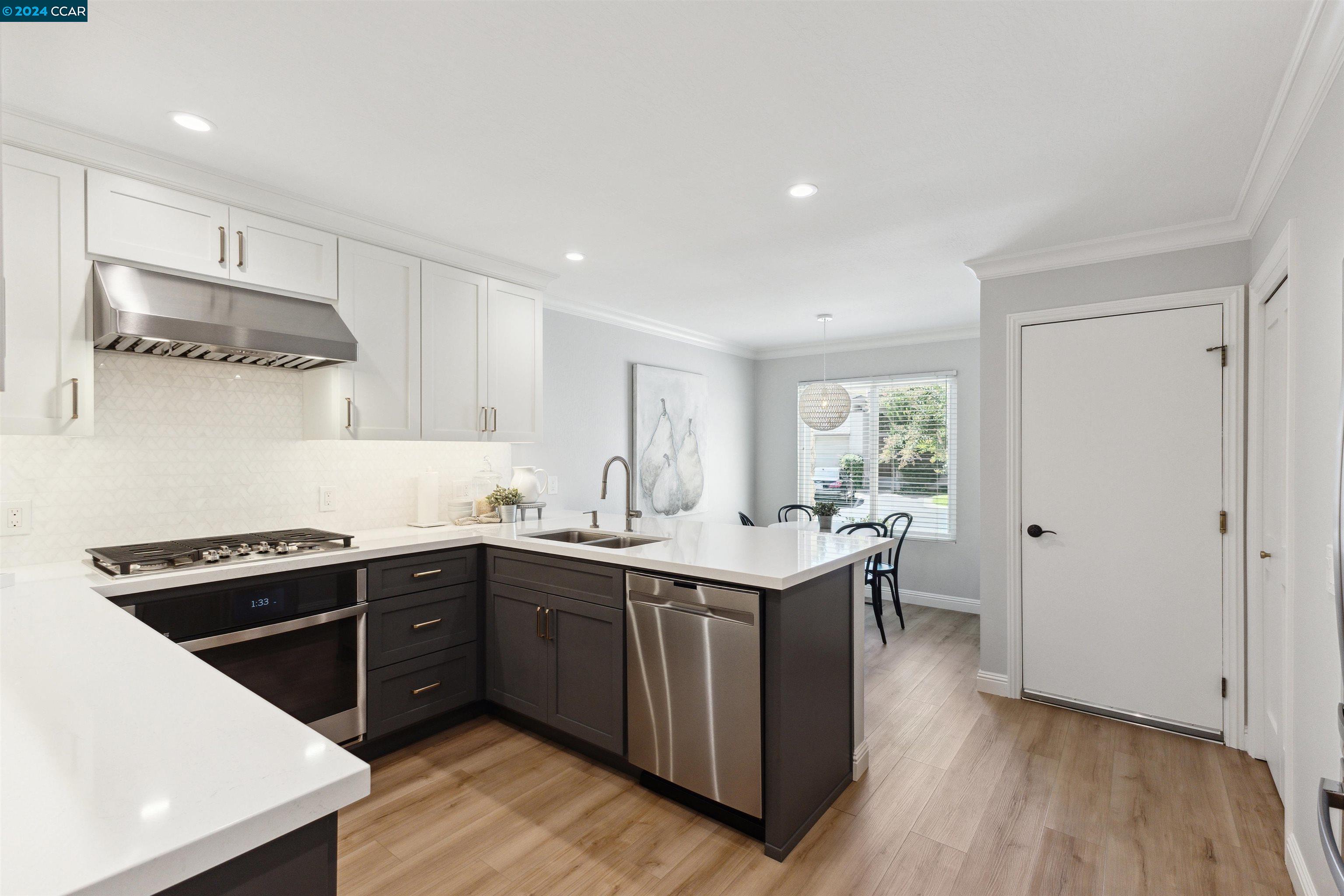 Photo #3: 41074326 Listing 