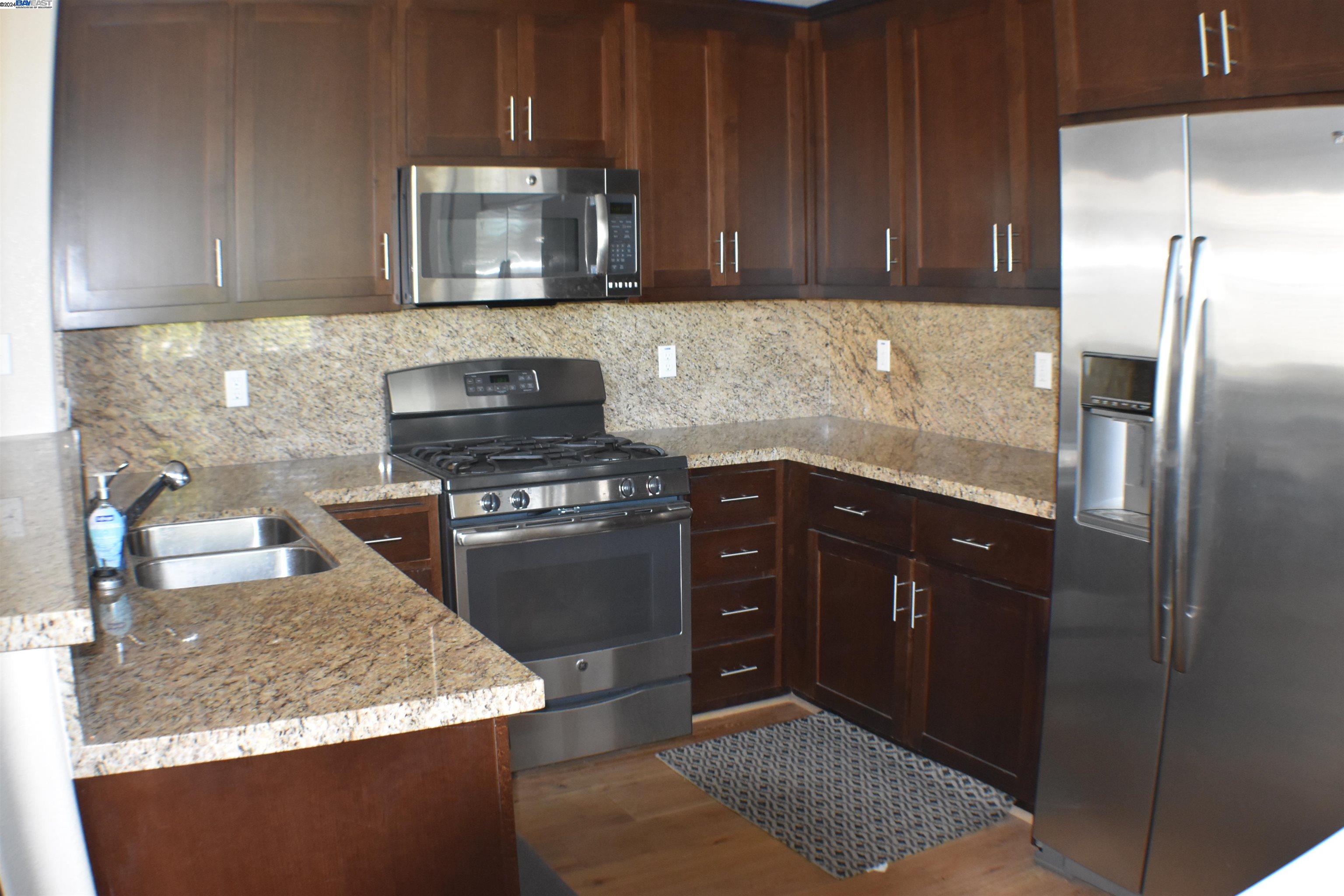 Photo #5: 41074418 Listing 