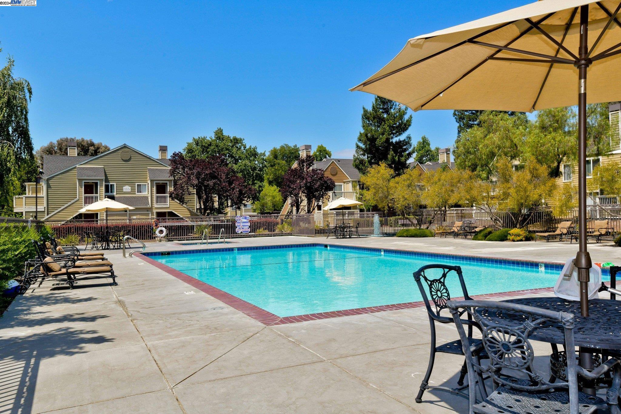 Detail Gallery Image 21 of 31 For 215 Reflections Dr #28,  San Ramon,  CA 94583 - 1 Beds | 1 Baths