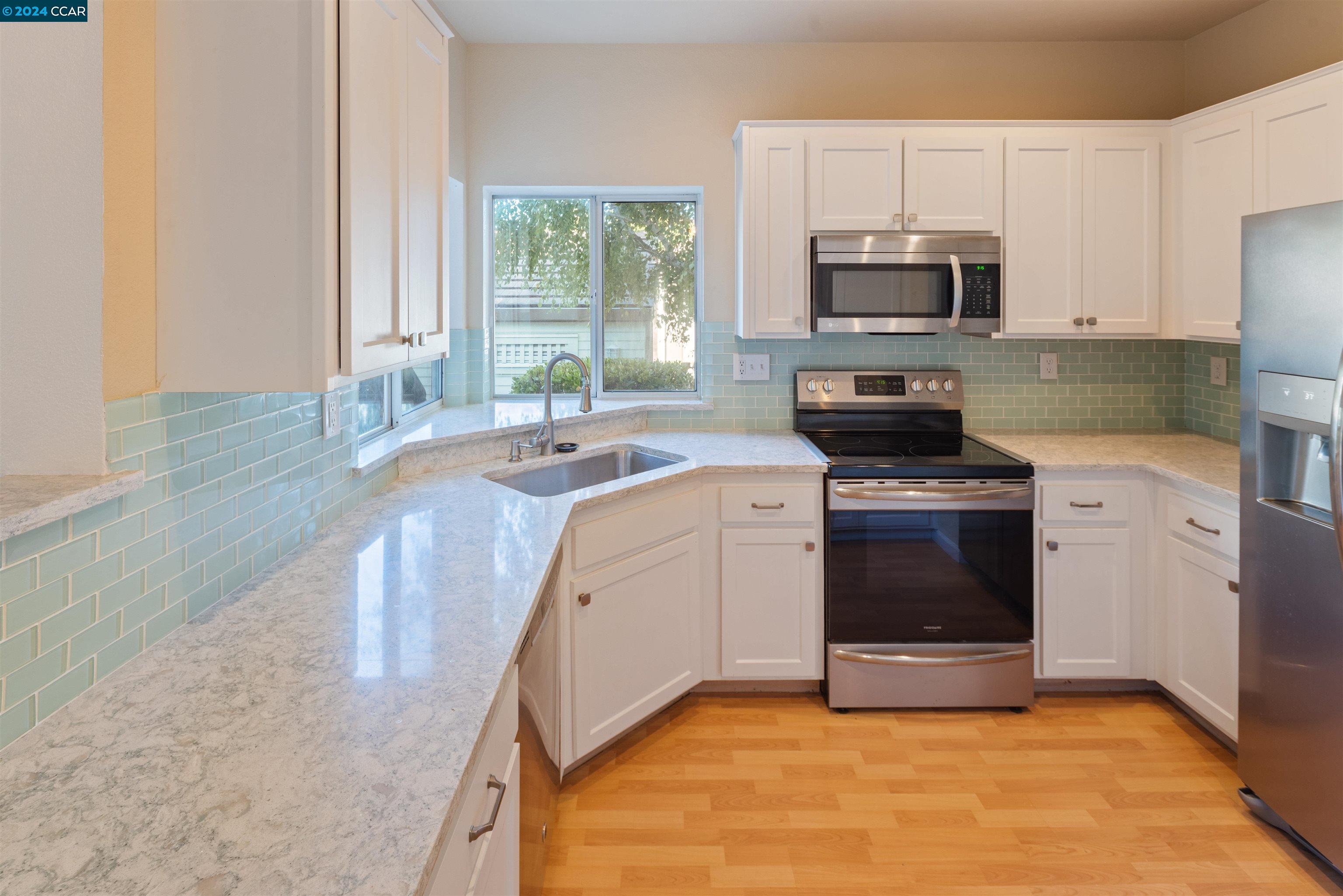 Photo #5: 41074463 Listing 