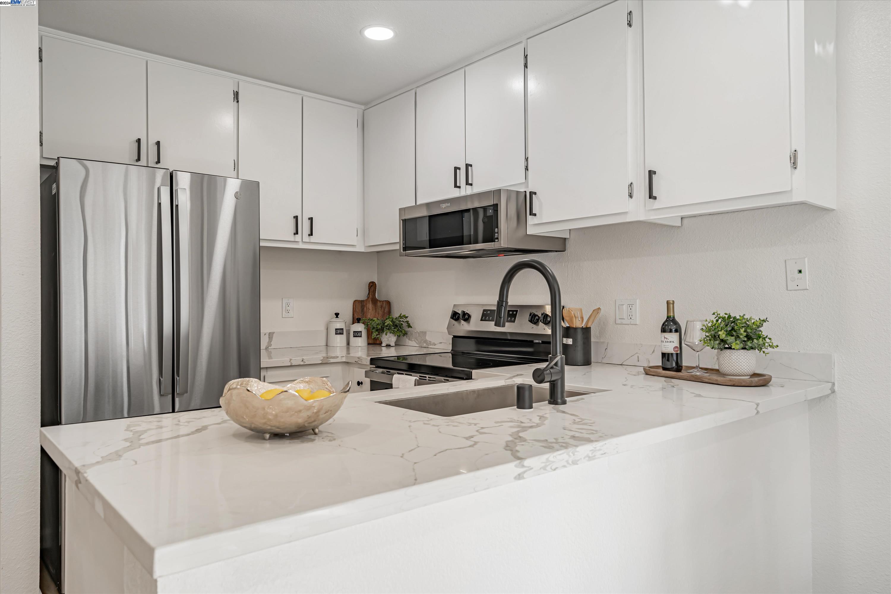 Photo #6: 41074496 Listing 