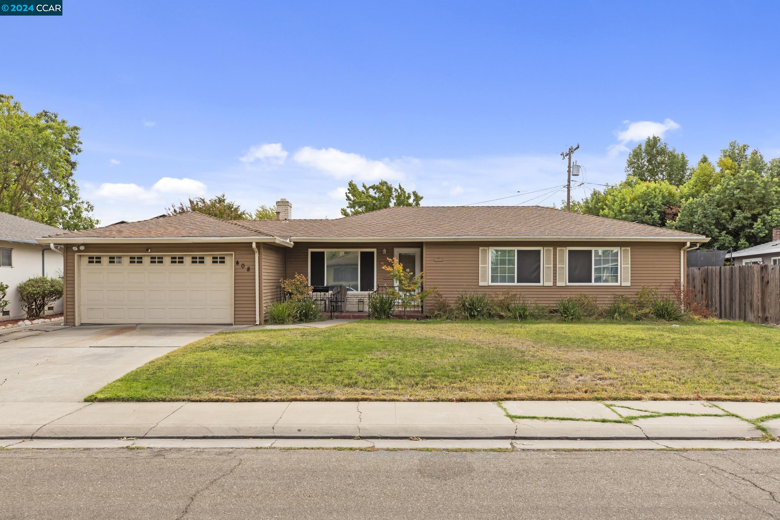 Detail Gallery Image 1 of 1 For 408 Marc Ave, Stockton,  CA 95207 - 4 Beds | 2 Baths