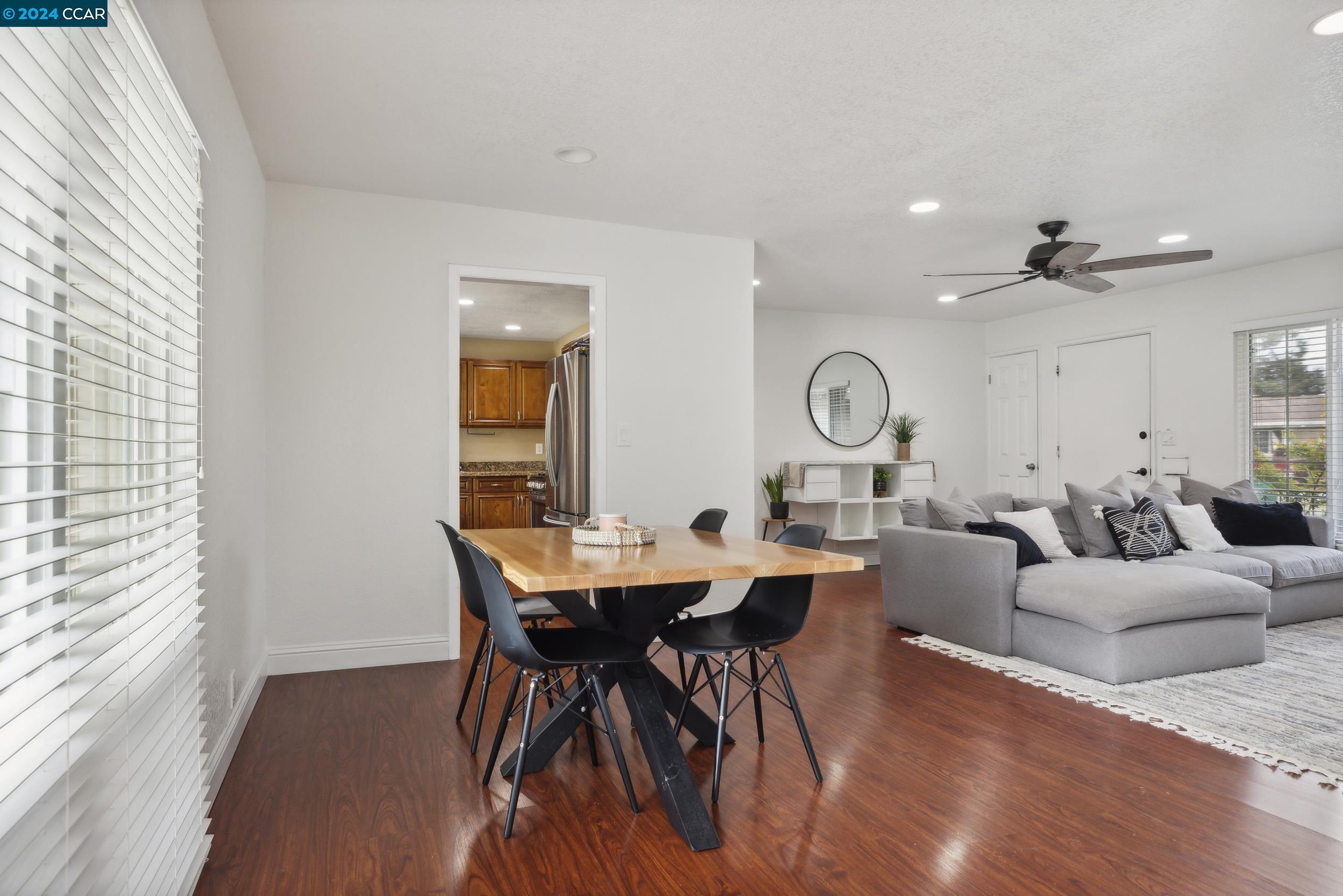 Detail Gallery Image 9 of 28 For 408 Marc Ave, Stockton,  CA 95207 - 4 Beds | 2 Baths