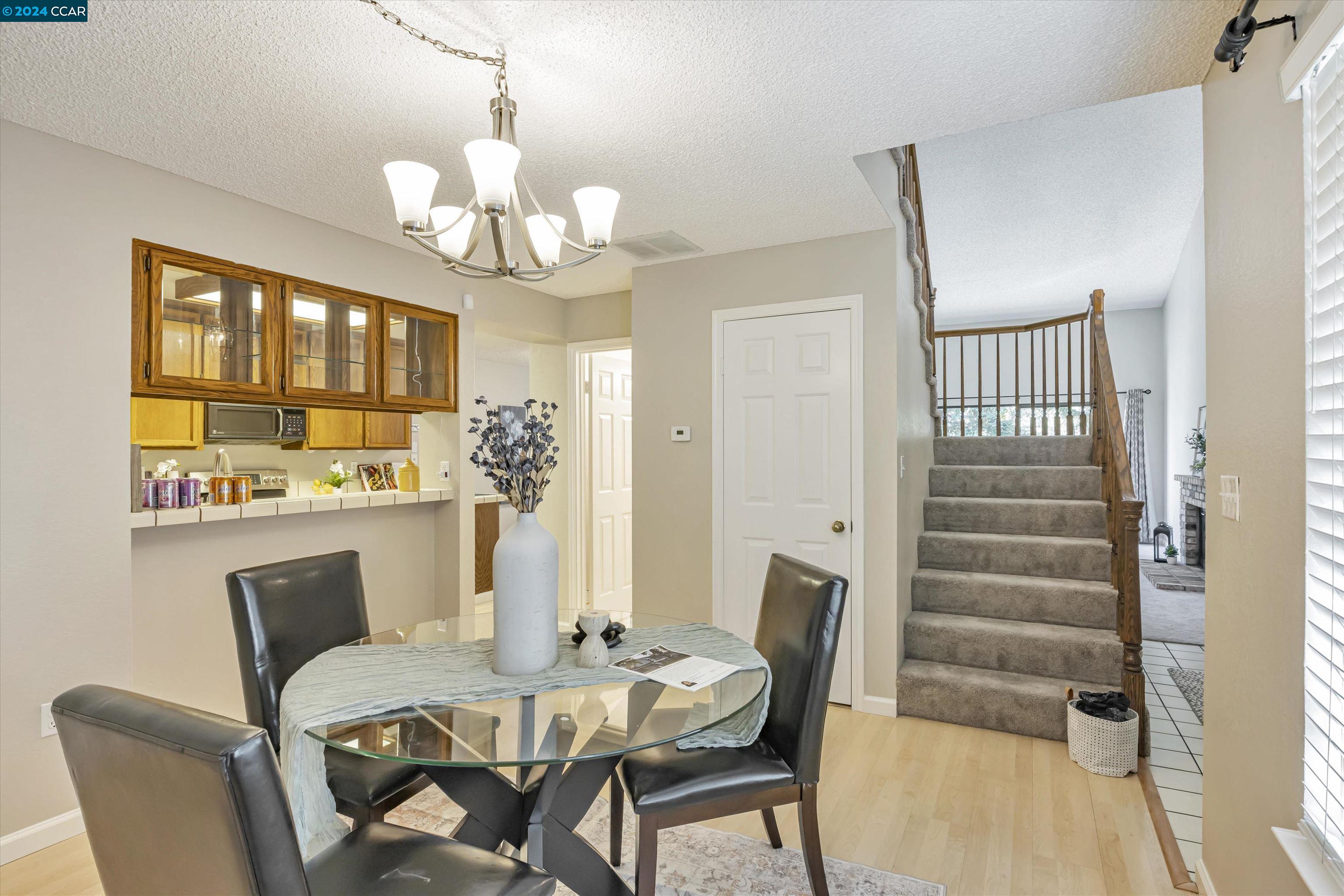 Photo #6: 41074541 Listing 