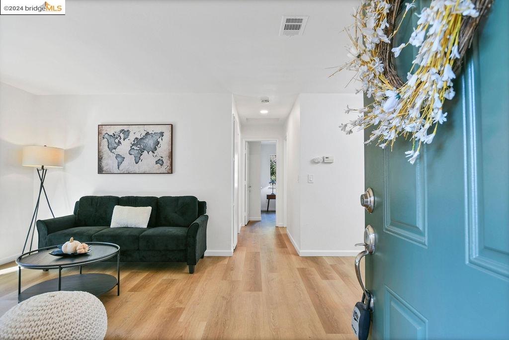 Photo #5: 41074549 Listing 