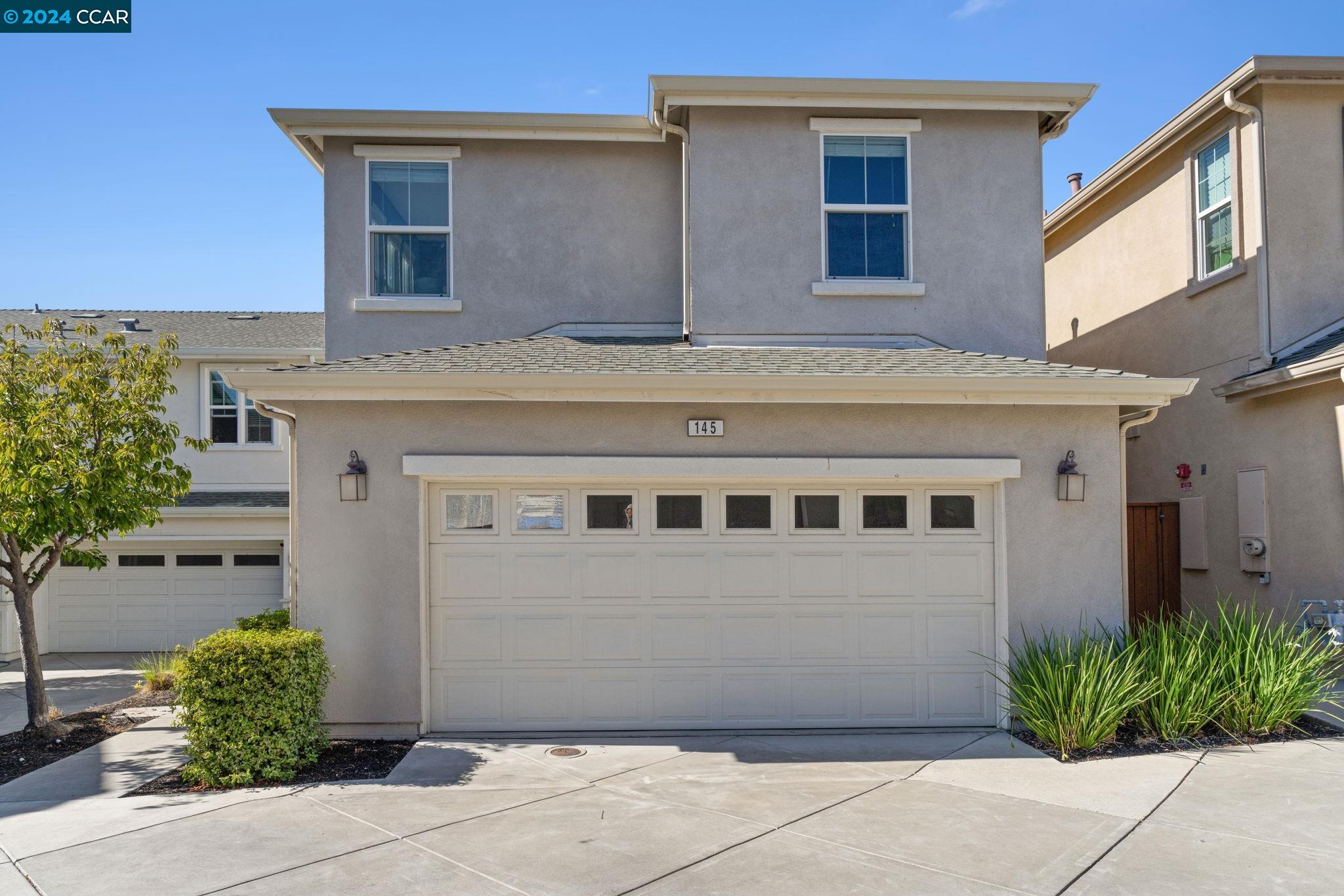 Detail Gallery Image 2 of 37 For 145 Ladybug Ln, Martinez,  CA 94553 - 3 Beds | 2/1 Baths