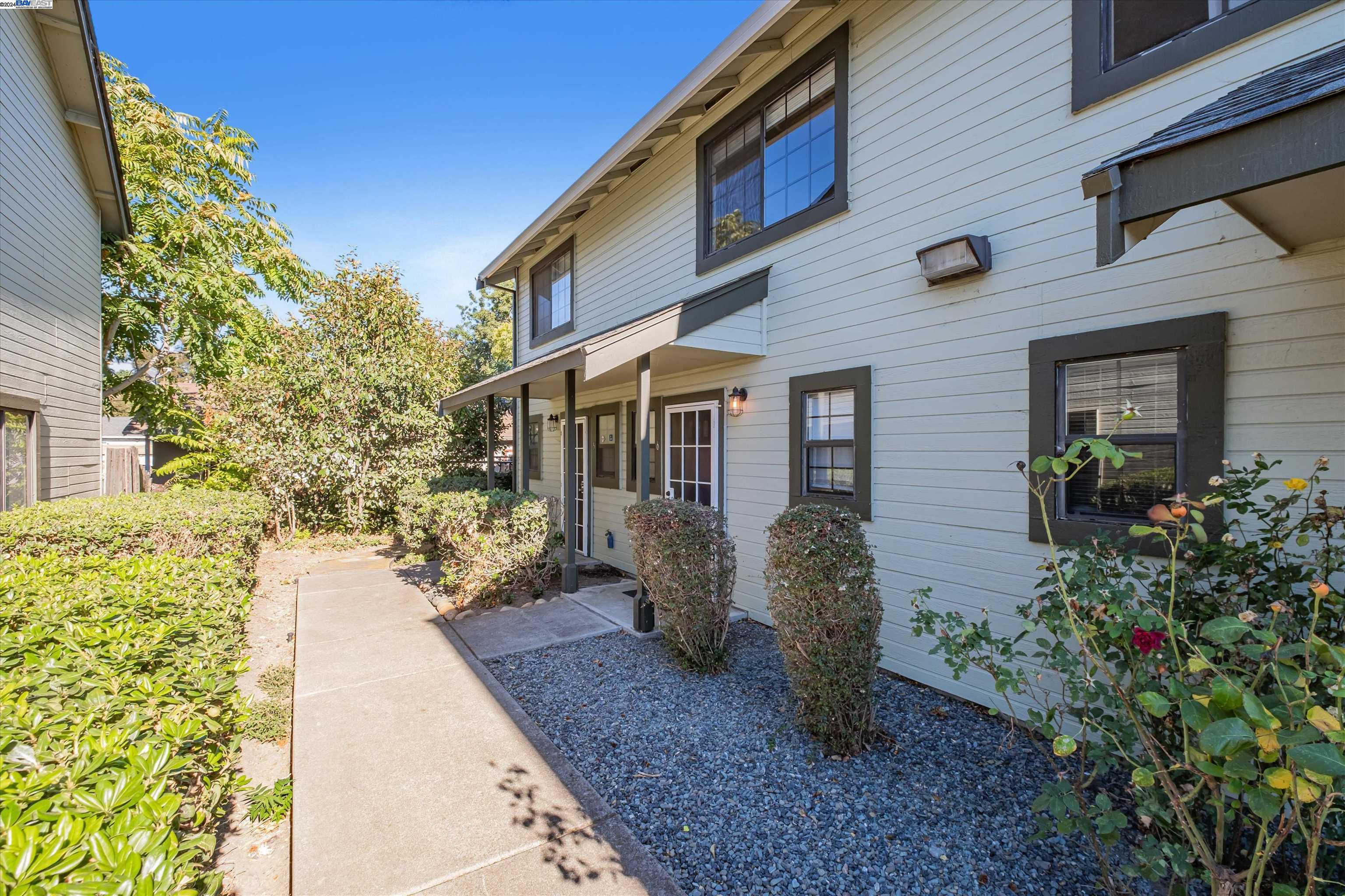 Photo #2: 41074622 Listing 