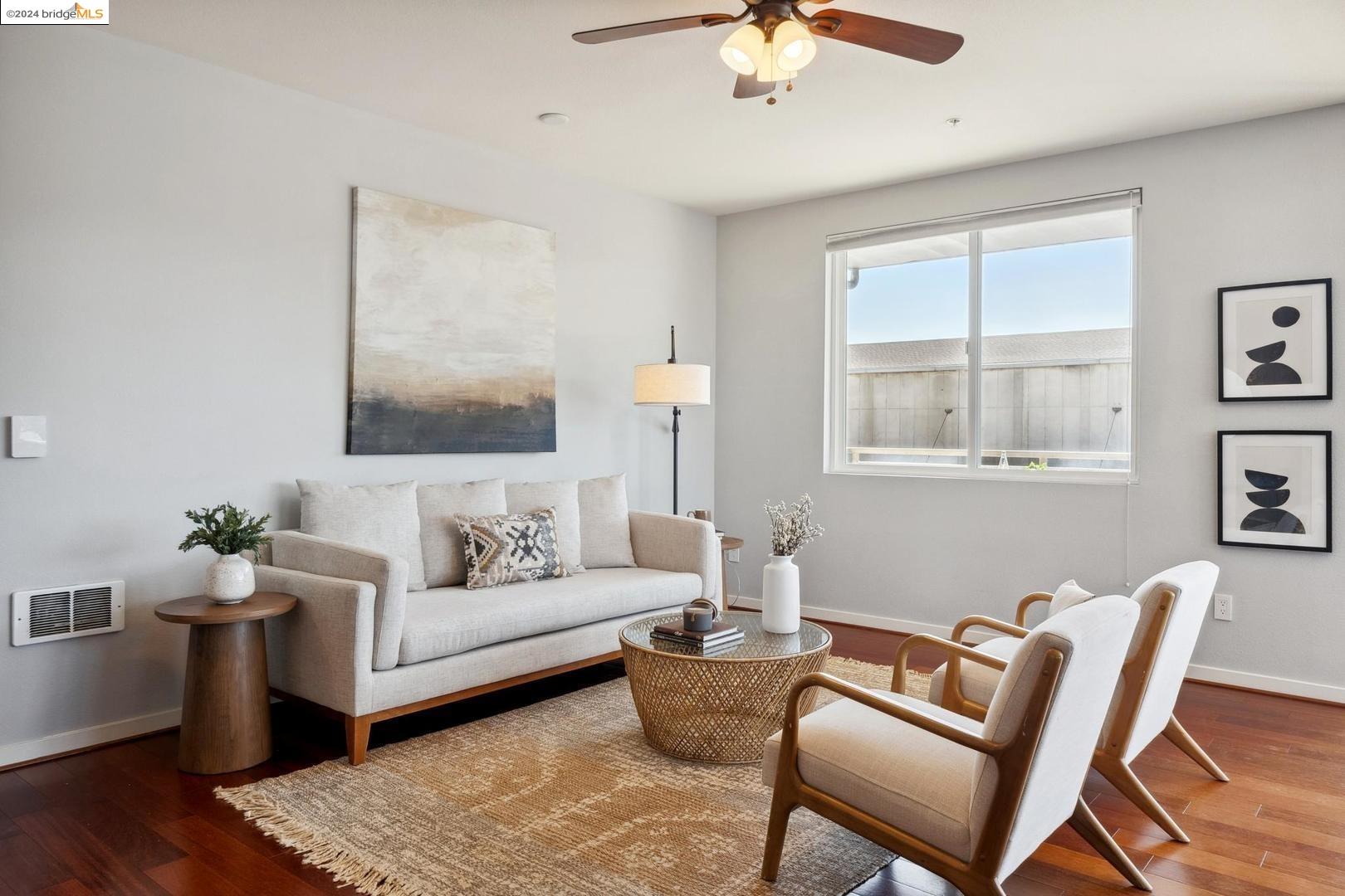 More Details about MLS # 41074635 : 3090 GLASCOCK ST APT 207