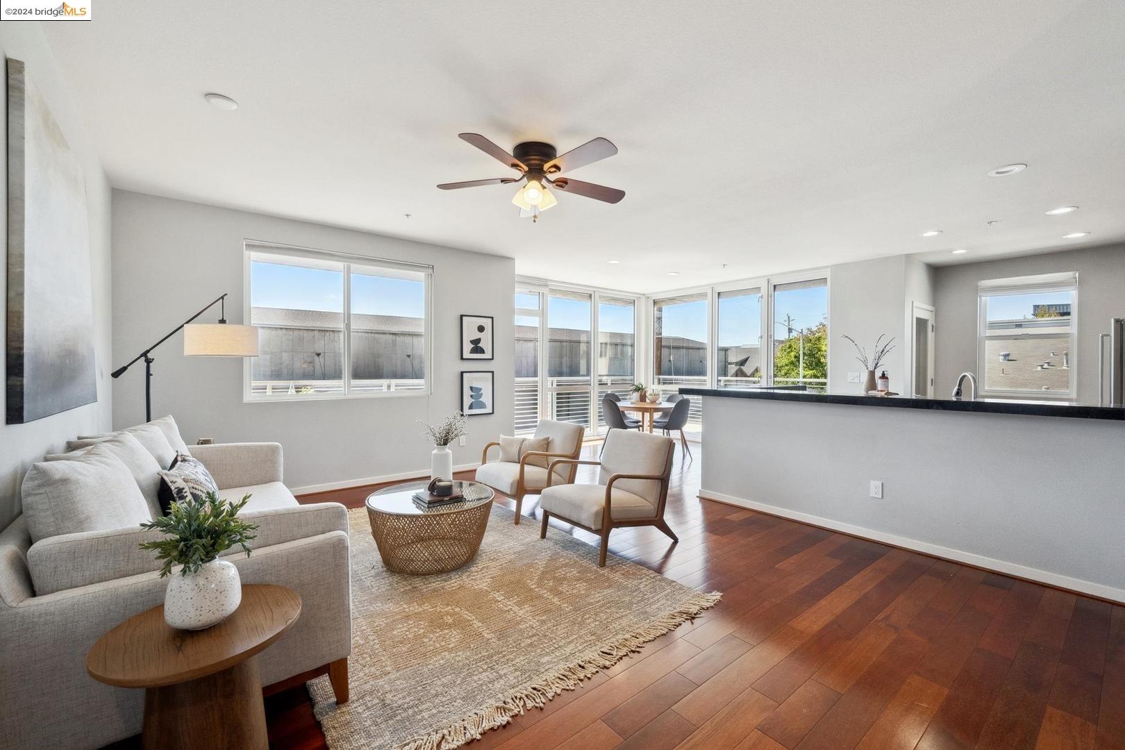 Photo #5: 41074635 Listing 