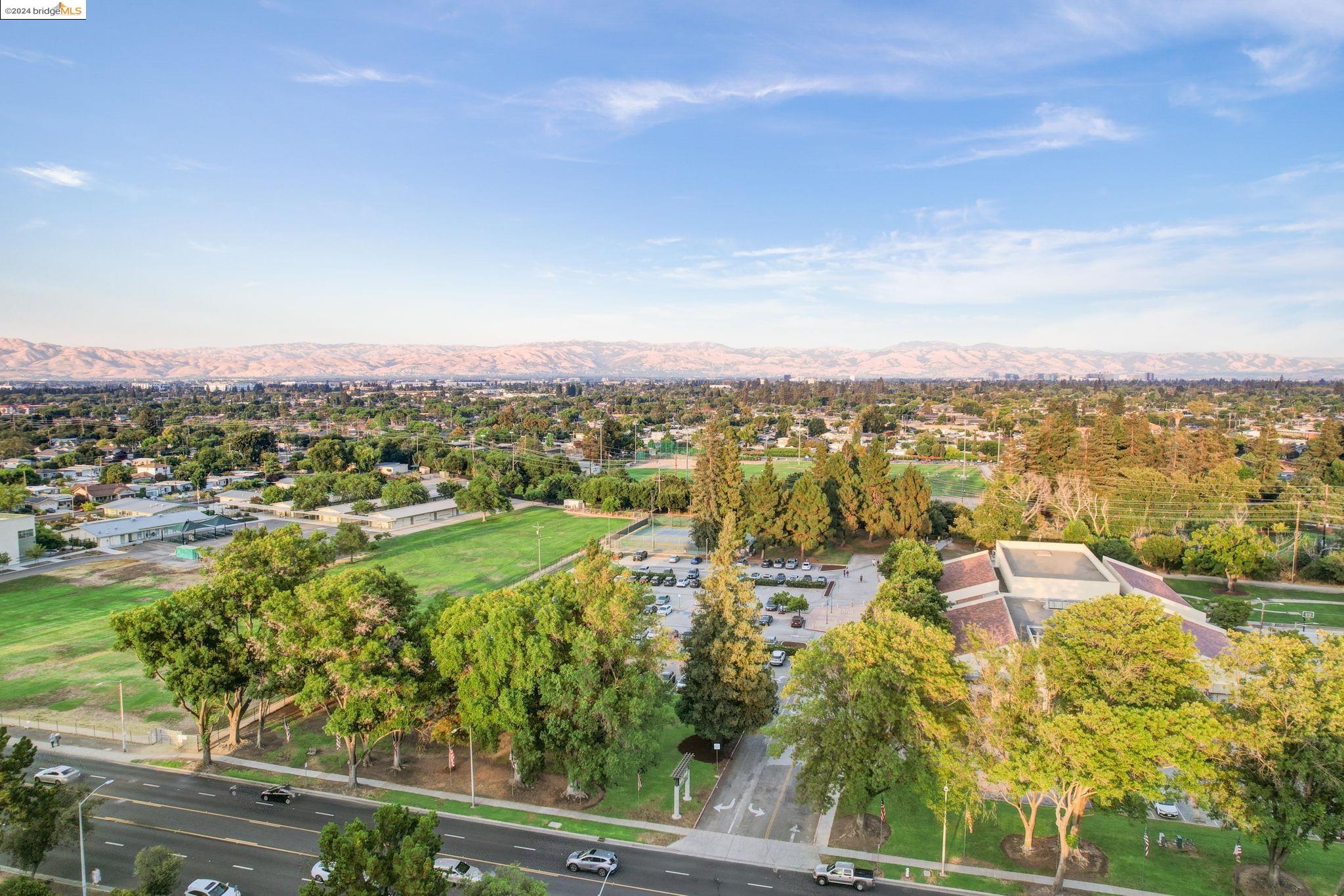 Detail Gallery Image 47 of 58 For 986 Kiely Blvd #D,  Santa Clara,  CA 95051 - 2 Beds | 1 Baths