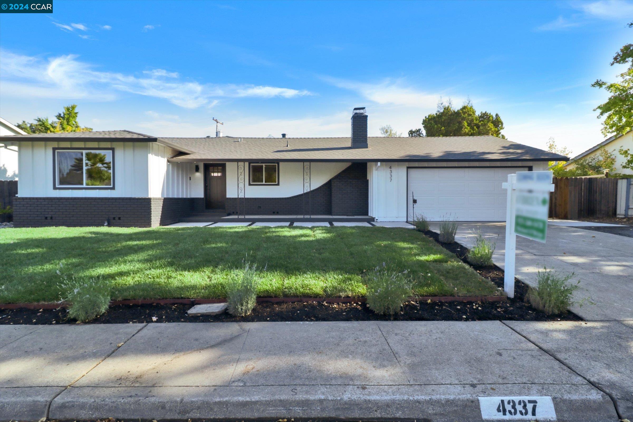 Detail Gallery Image 1 of 1 For 4337 Hazelwood Ln, Concord,  CA 94521 - 4 Beds | 2/1 Baths