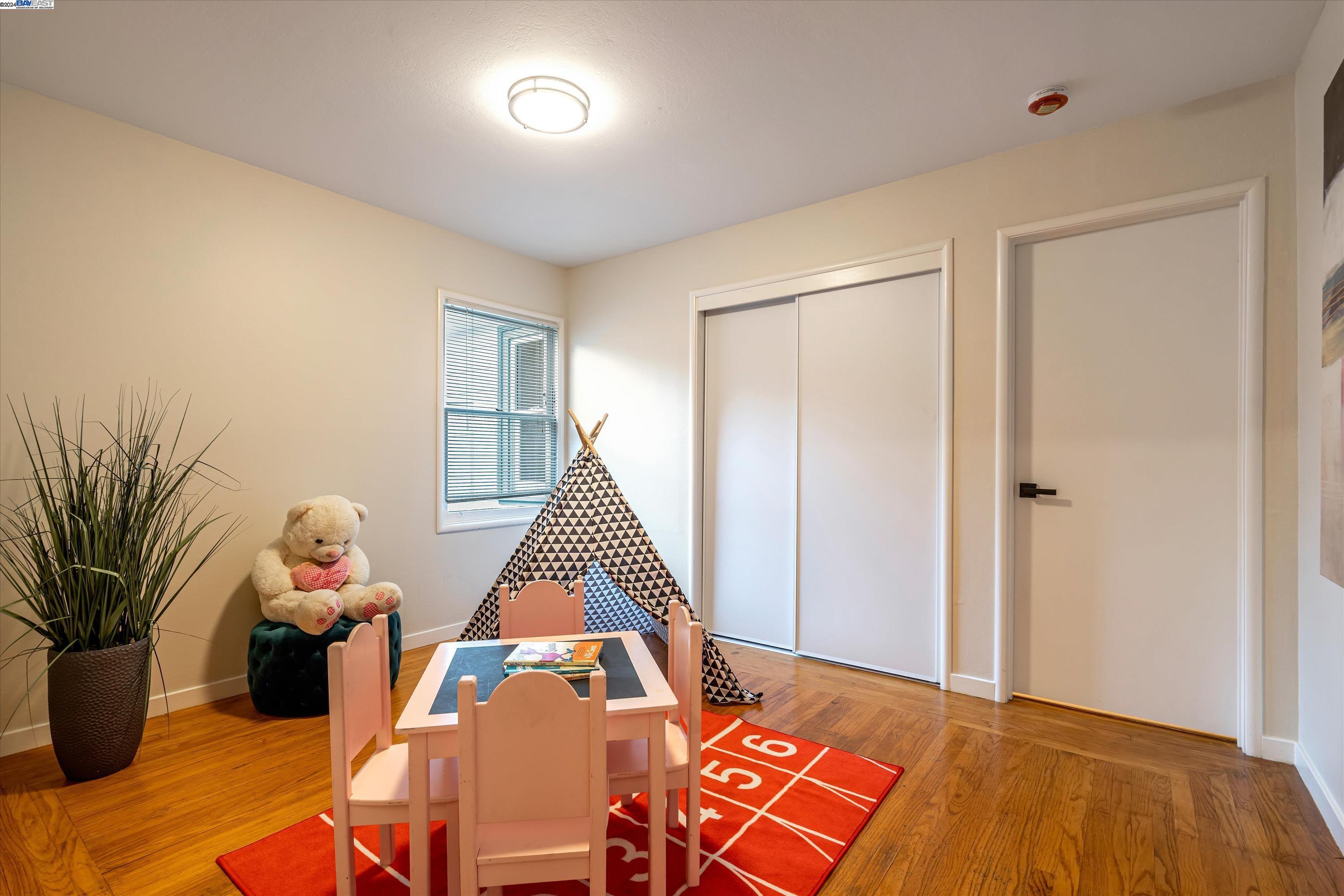 Detail Gallery Image 36 of 60 For 30063 Palomares Rd, Castro Valley,  CA 94552 - 5 Beds | 4 Baths