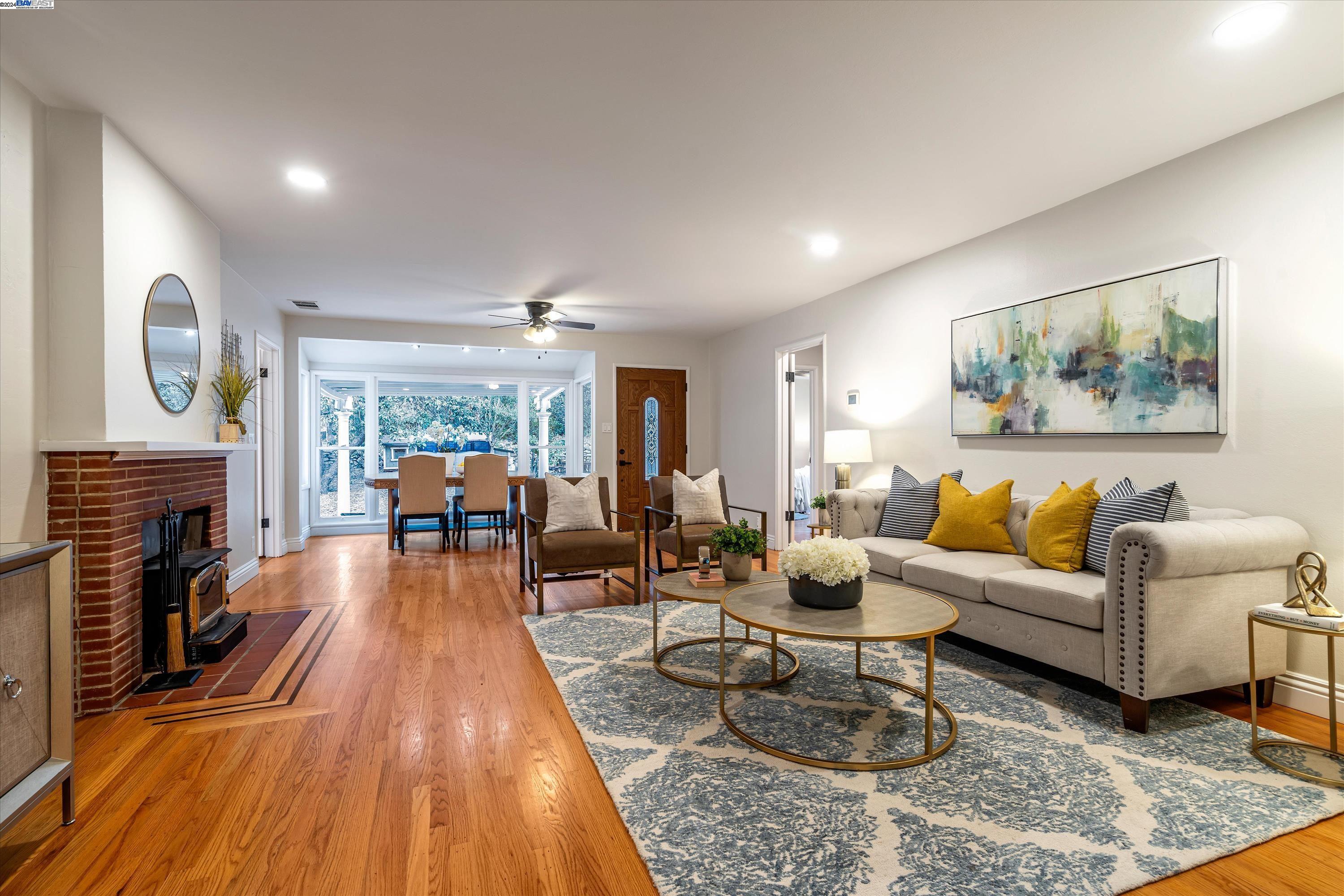 Detail Gallery Image 6 of 60 For 30063 Palomares Rd, Castro Valley,  CA 94552 - 5 Beds | 4 Baths