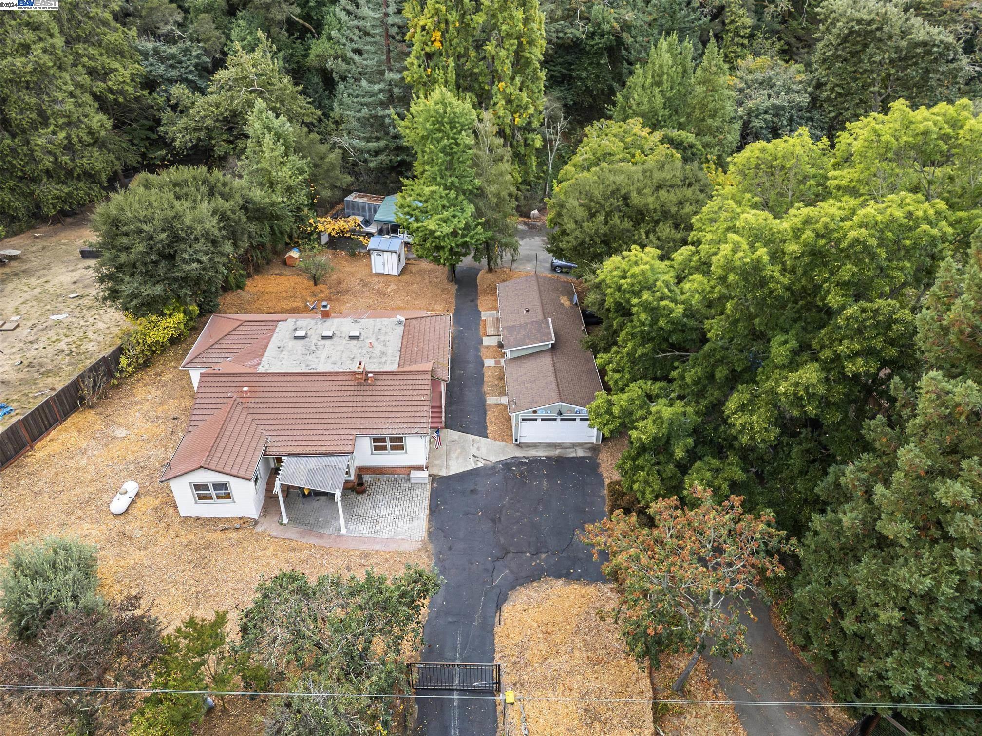Detail Gallery Image 56 of 60 For 30063 Palomares Rd, Castro Valley,  CA 94552 - 5 Beds | 4 Baths