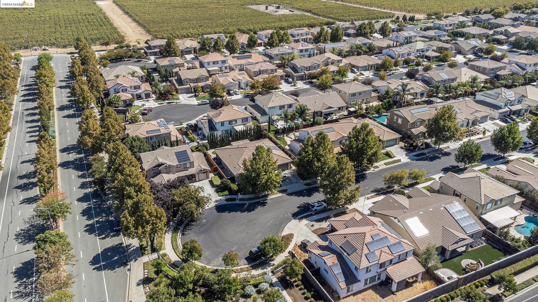 Detail Gallery Image 38 of 41 For 1370 Bellerose Ct, Brentwood,  CA 94513 - 4 Beds | 4/1 Baths