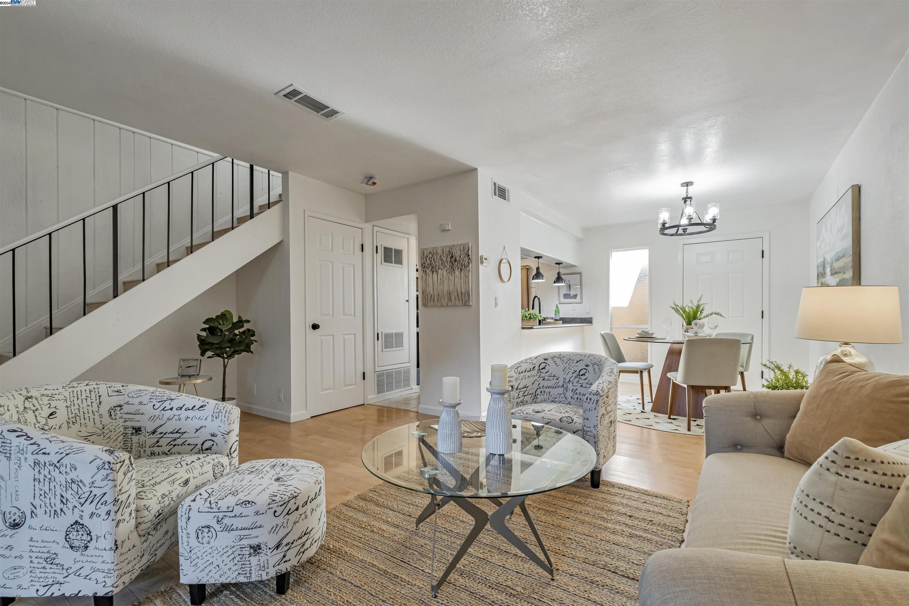 Photo #3: 41074971 Listing 