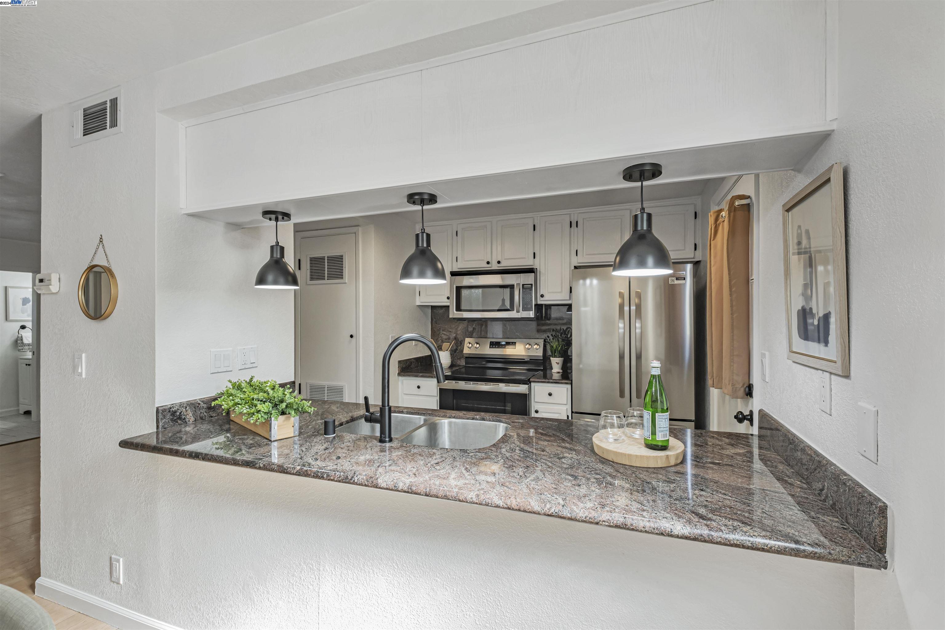Photo #6: 41074971 Listing 