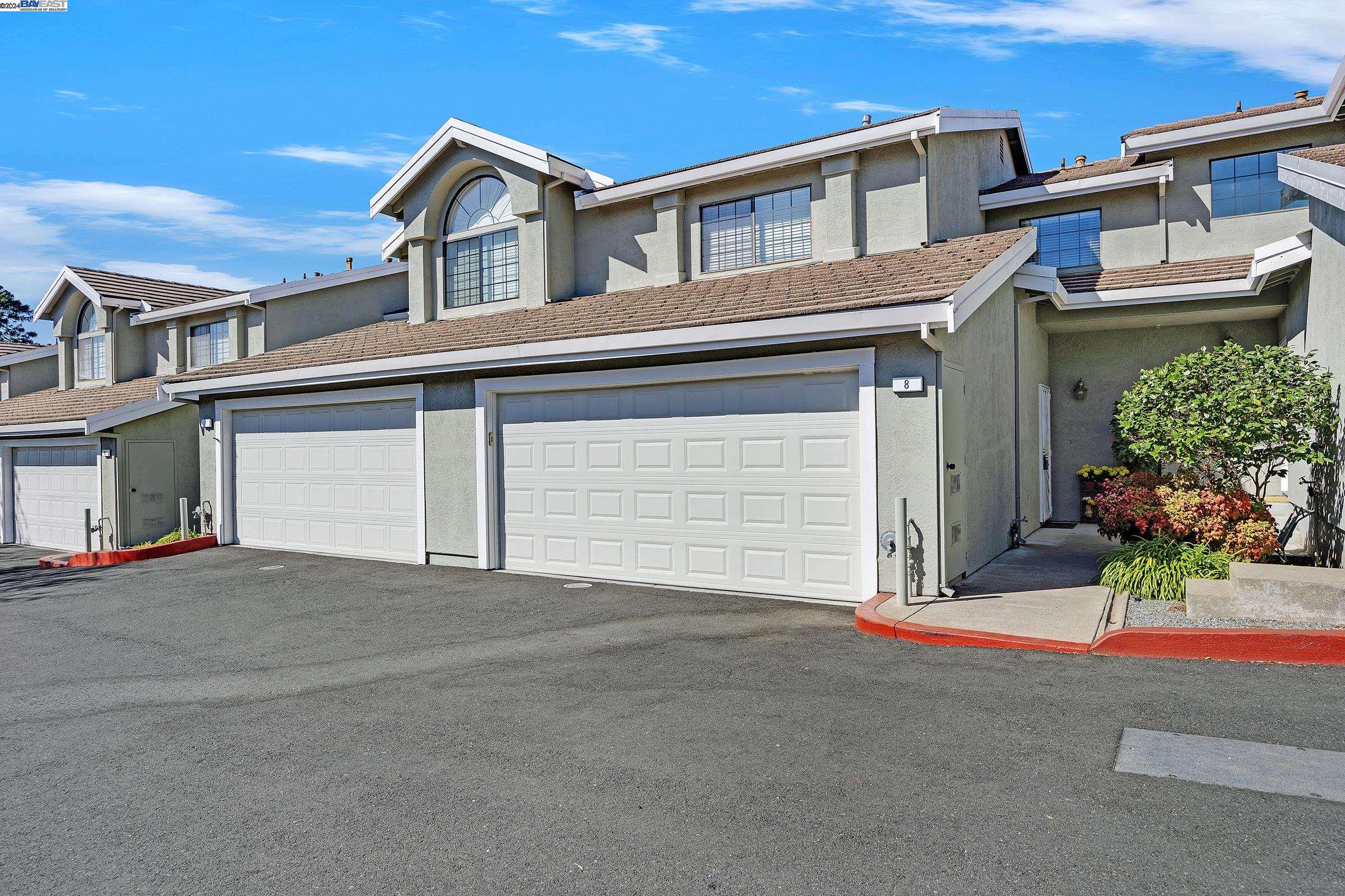 Detail Gallery Image 41 of 42 For 20340 Forest Ave #8,  Castro Valley,  CA 94546 - 3 Beds | 2/1 Baths