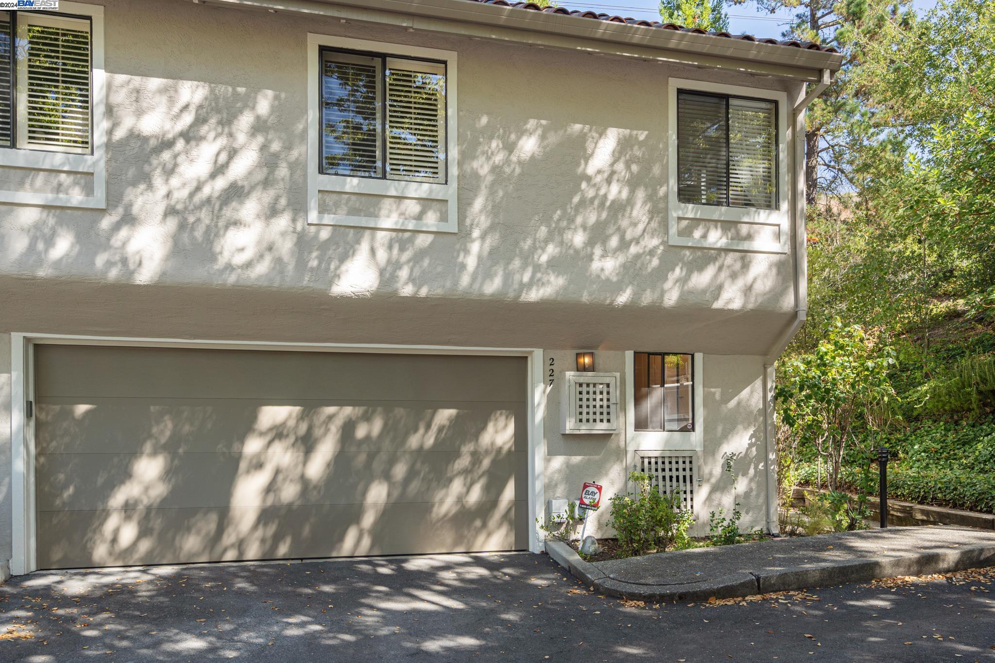 Photo #2: 41075019 Listing 