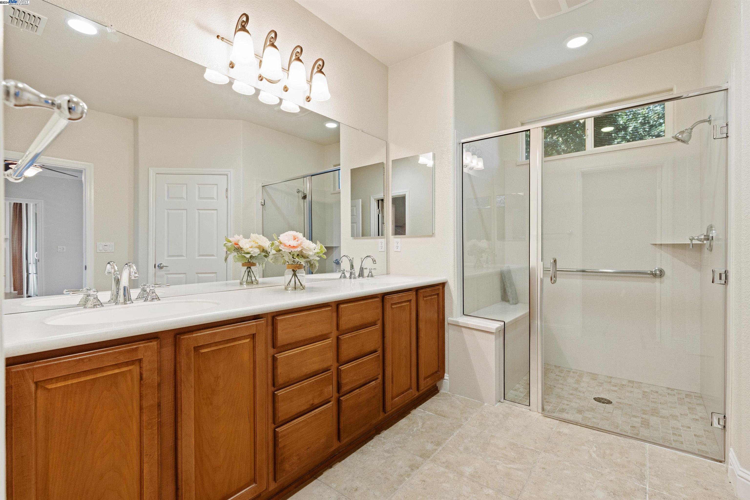 Detail Gallery Image 27 of 60 For 2387 Birdsong Pl, Manteca,  CA 95336 - 2 Beds | 2 Baths