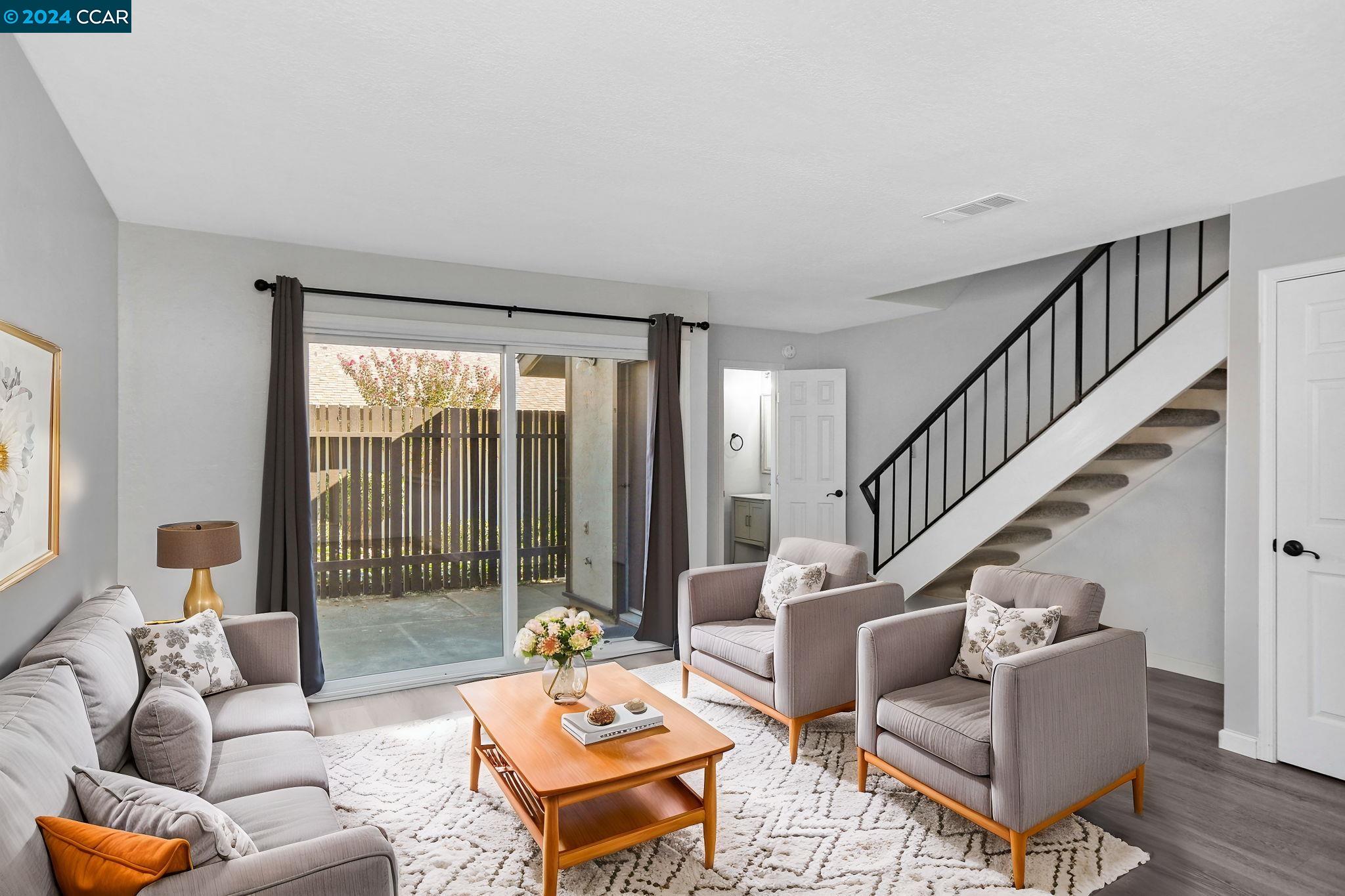 Photo #2: 41075032 Listing 