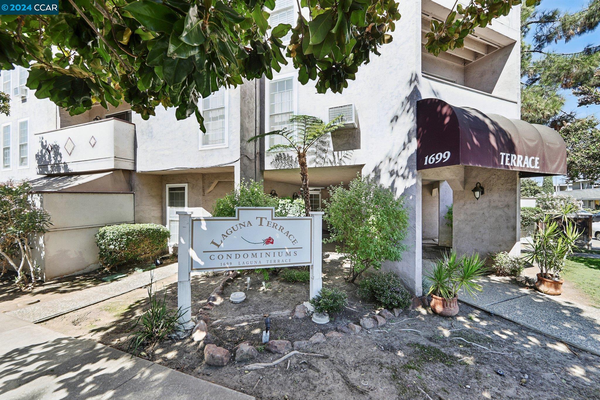 Photo #2: 41075039 Listing 