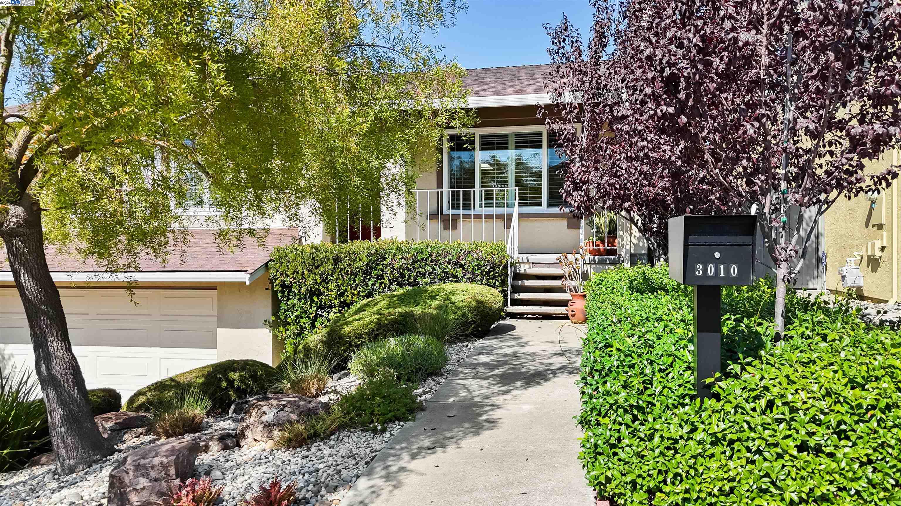 Detail Gallery Image 1 of 1 For 3010 Ralston Way, Hayward,  CA 94541 - 3 Beds | 2 Baths