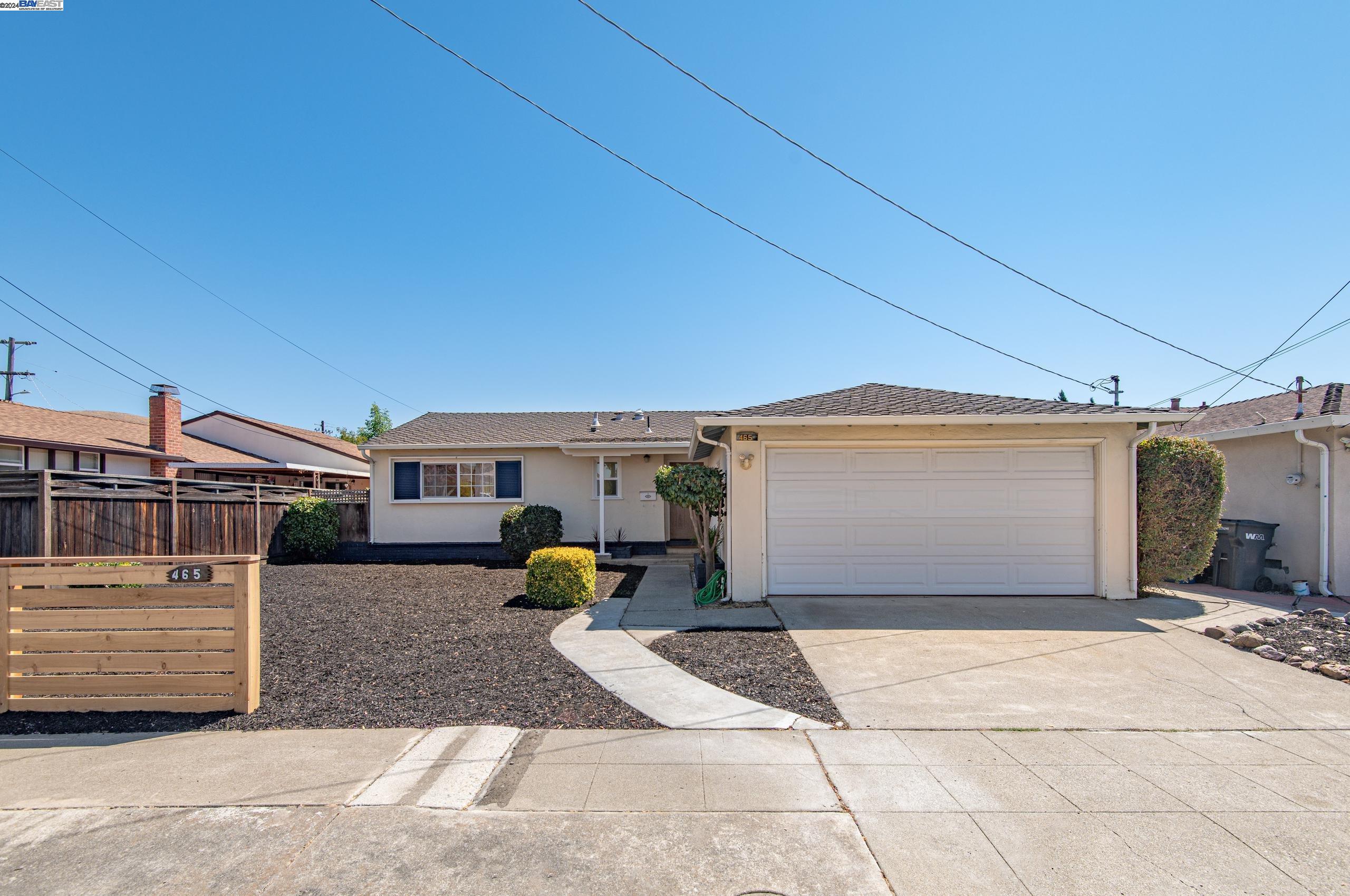 Detail Gallery Image 1 of 1 For 465 Nassau Ln, Hayward,  CA 94544 - 3 Beds | 2 Baths