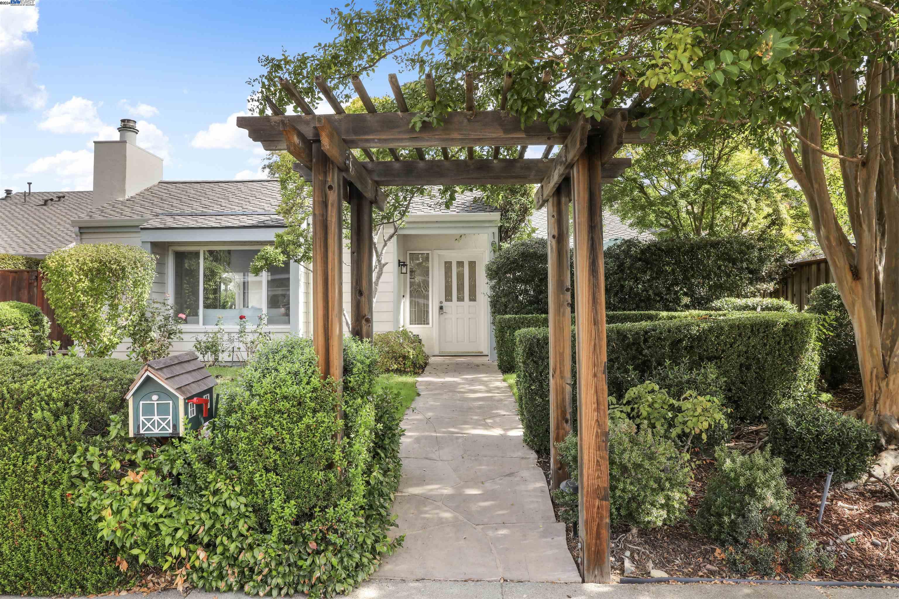 Photo #4: 41075129 Listing 