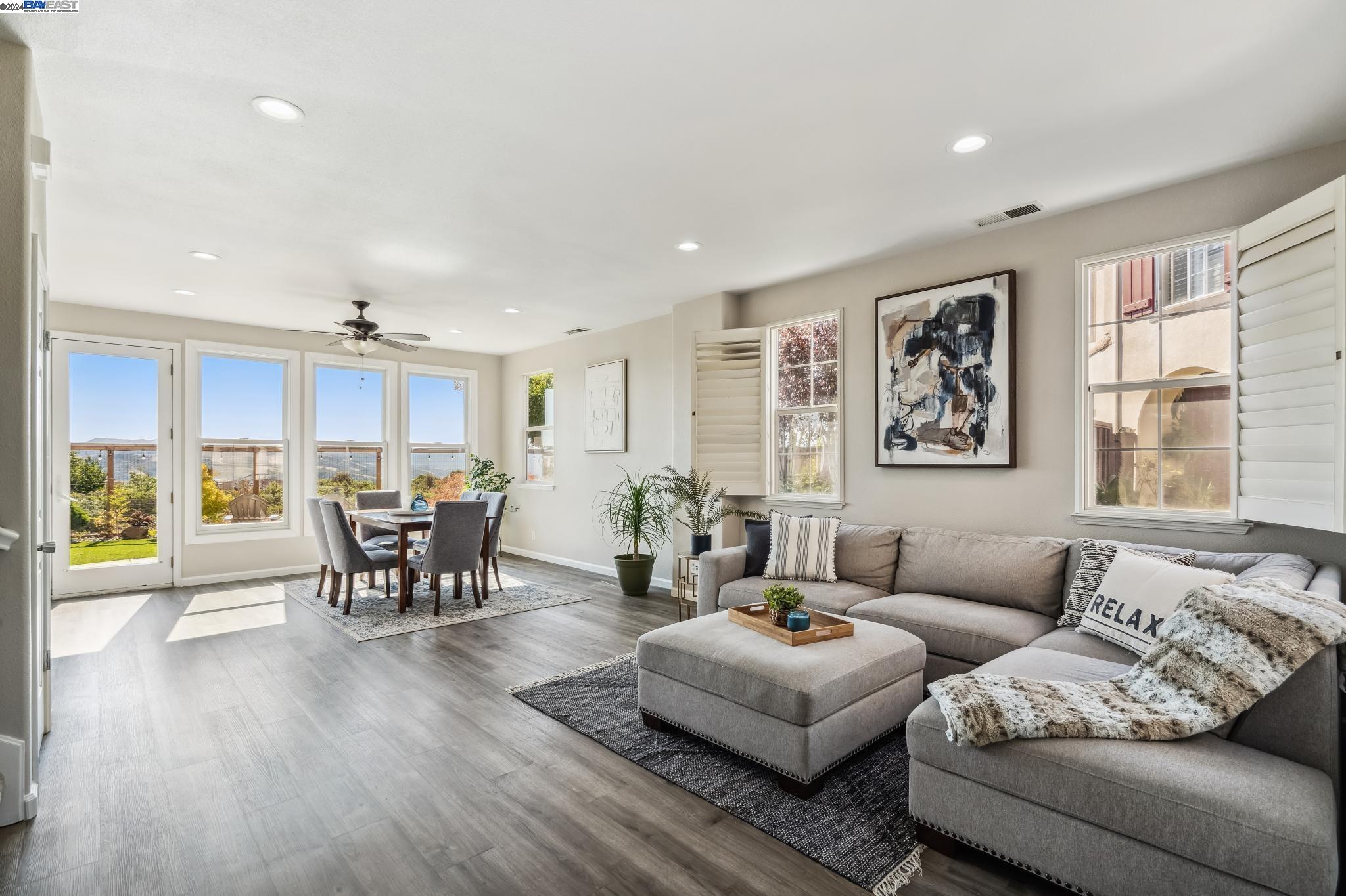 Photo #5: 41075191 Listing 
