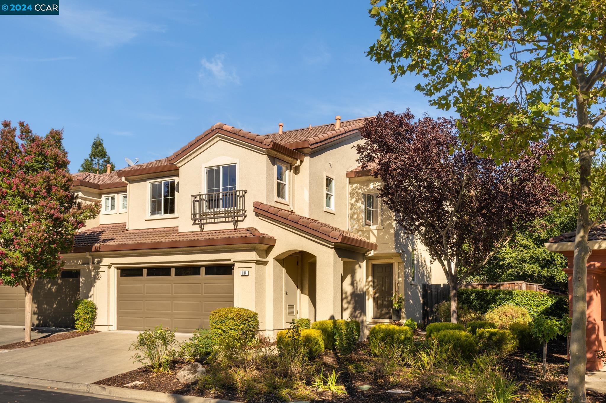 More Details about MLS # 41075235 : 134 CORALFLOWER LN