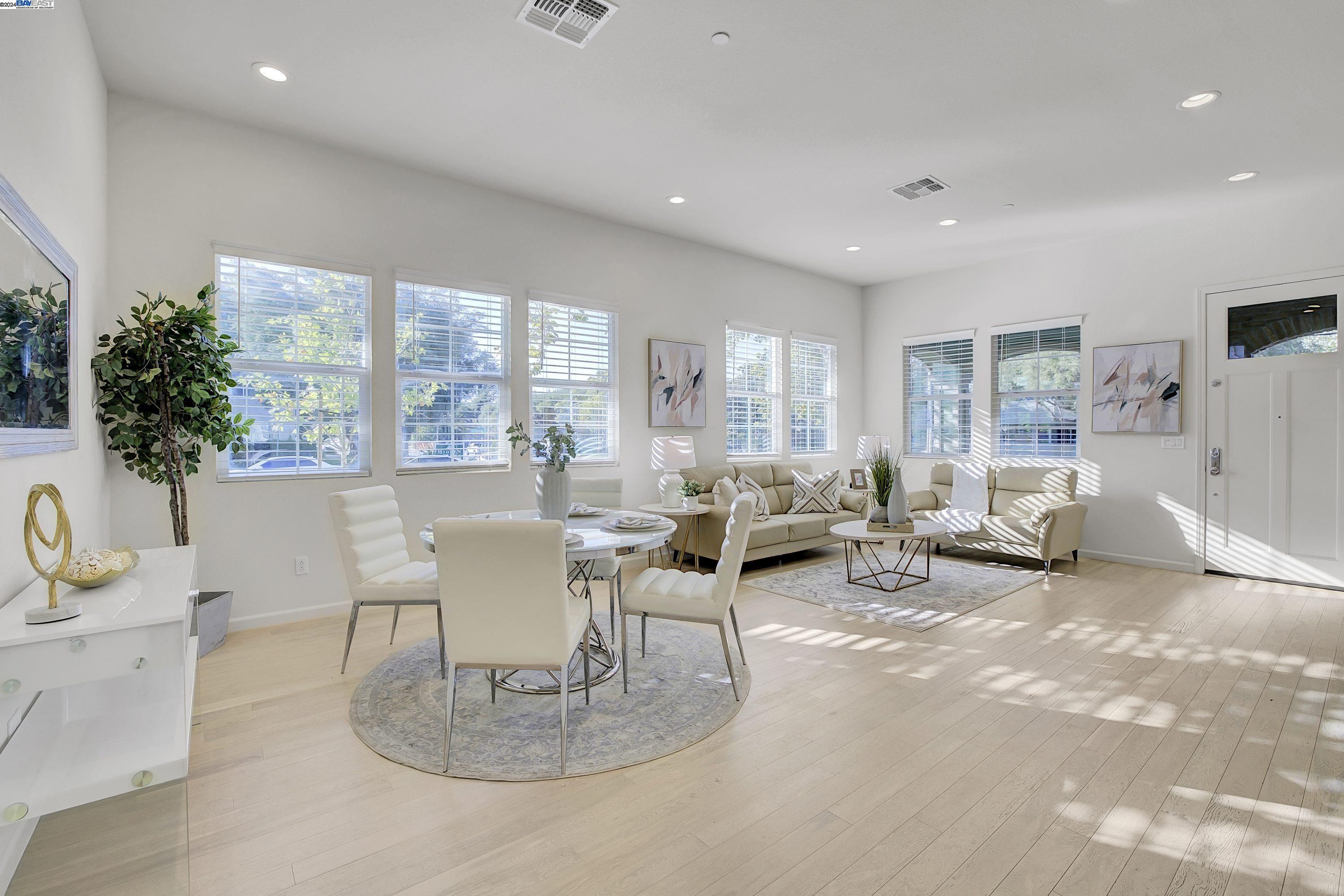 Photo #6: 41075236 Listing 