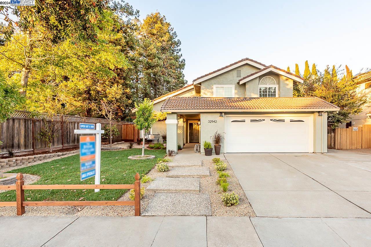 Detail Gallery Image 1 of 1 For 32942 Norwalk St, Union City,  CA 94587 - 4 Beds | 3 Baths