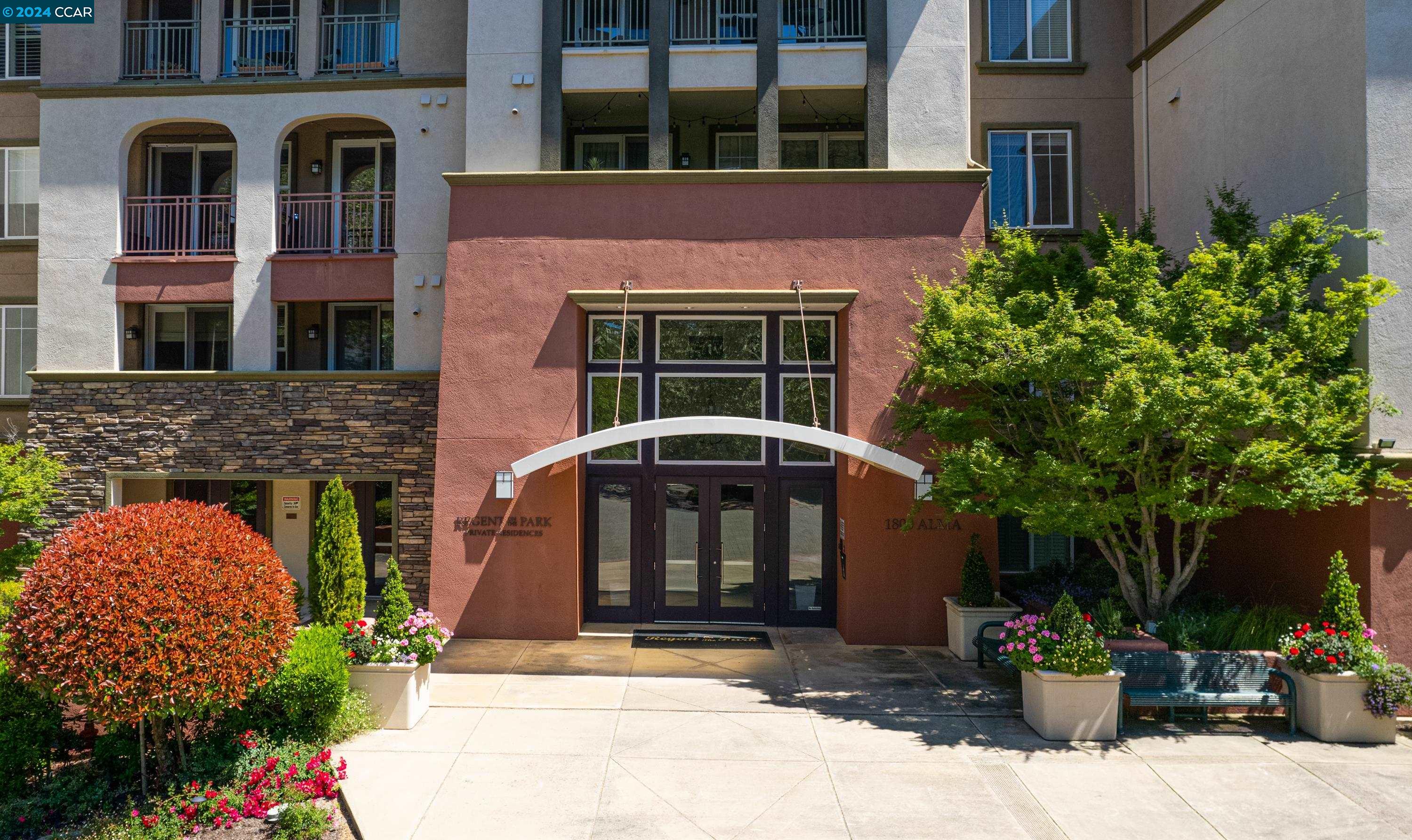 More Details about MLS # 41075377 : 1800 ALMA AVE # 403