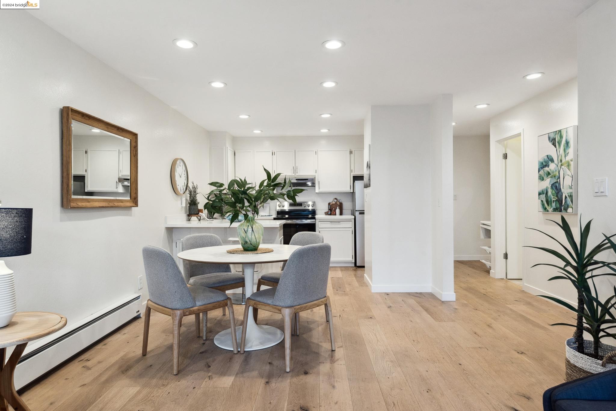 Photo #6: 41075392 Listing 