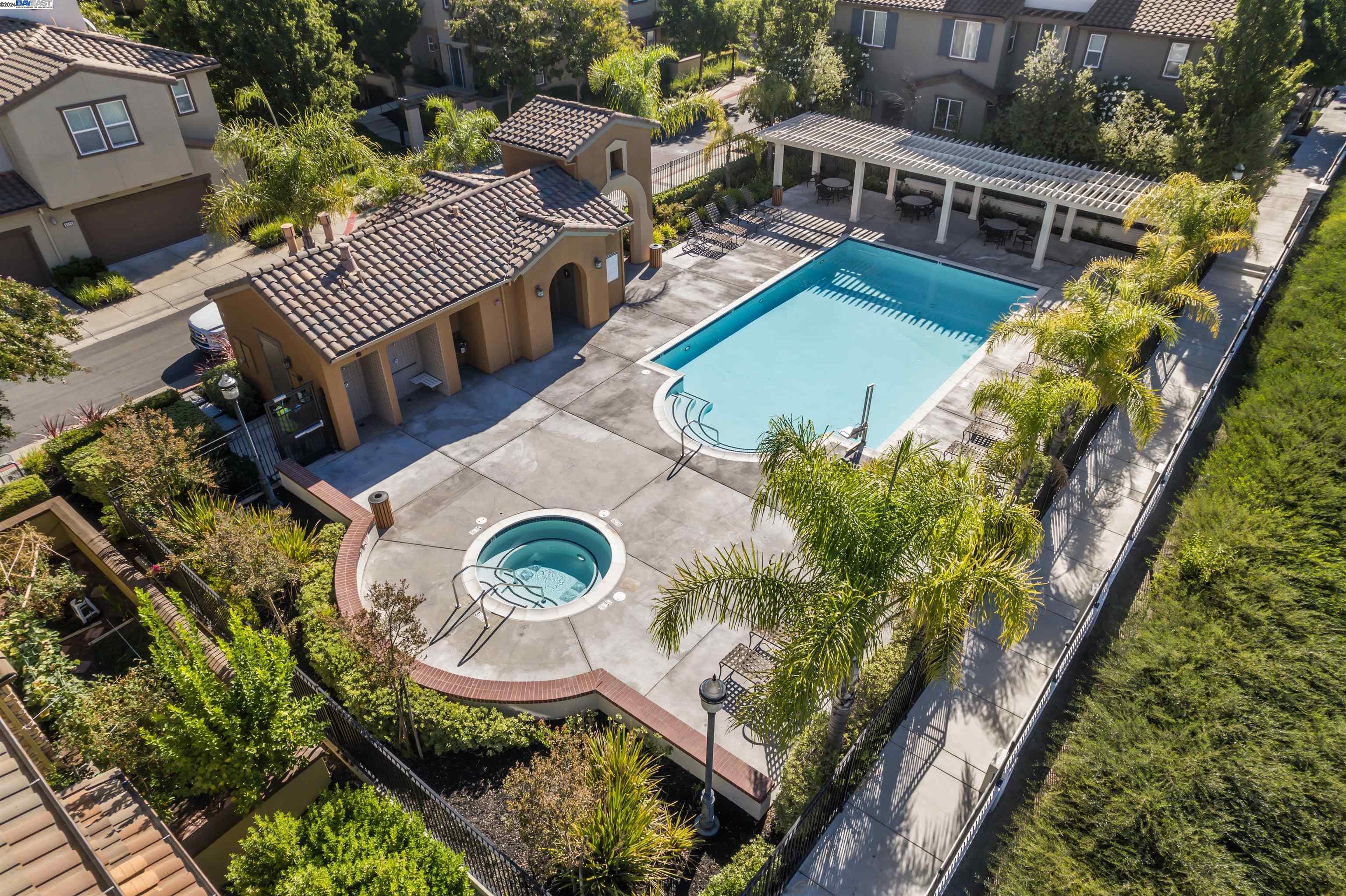 Photo #5: 41075393 Listing 