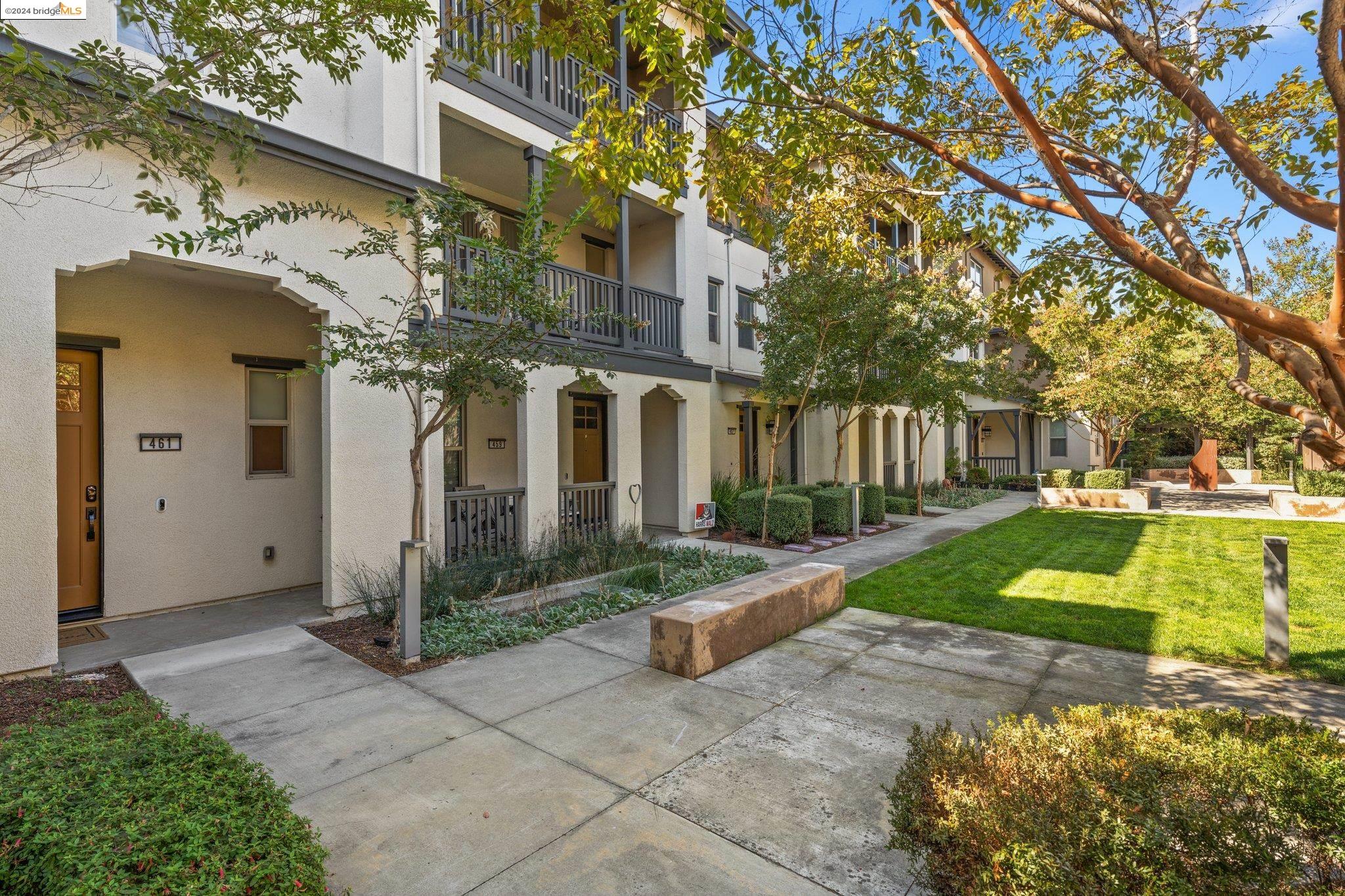 Detail Gallery Image 1 of 1 For 461 Diller Street, Alameda,  CA 94501 - 3 Beds | 2/1 Baths