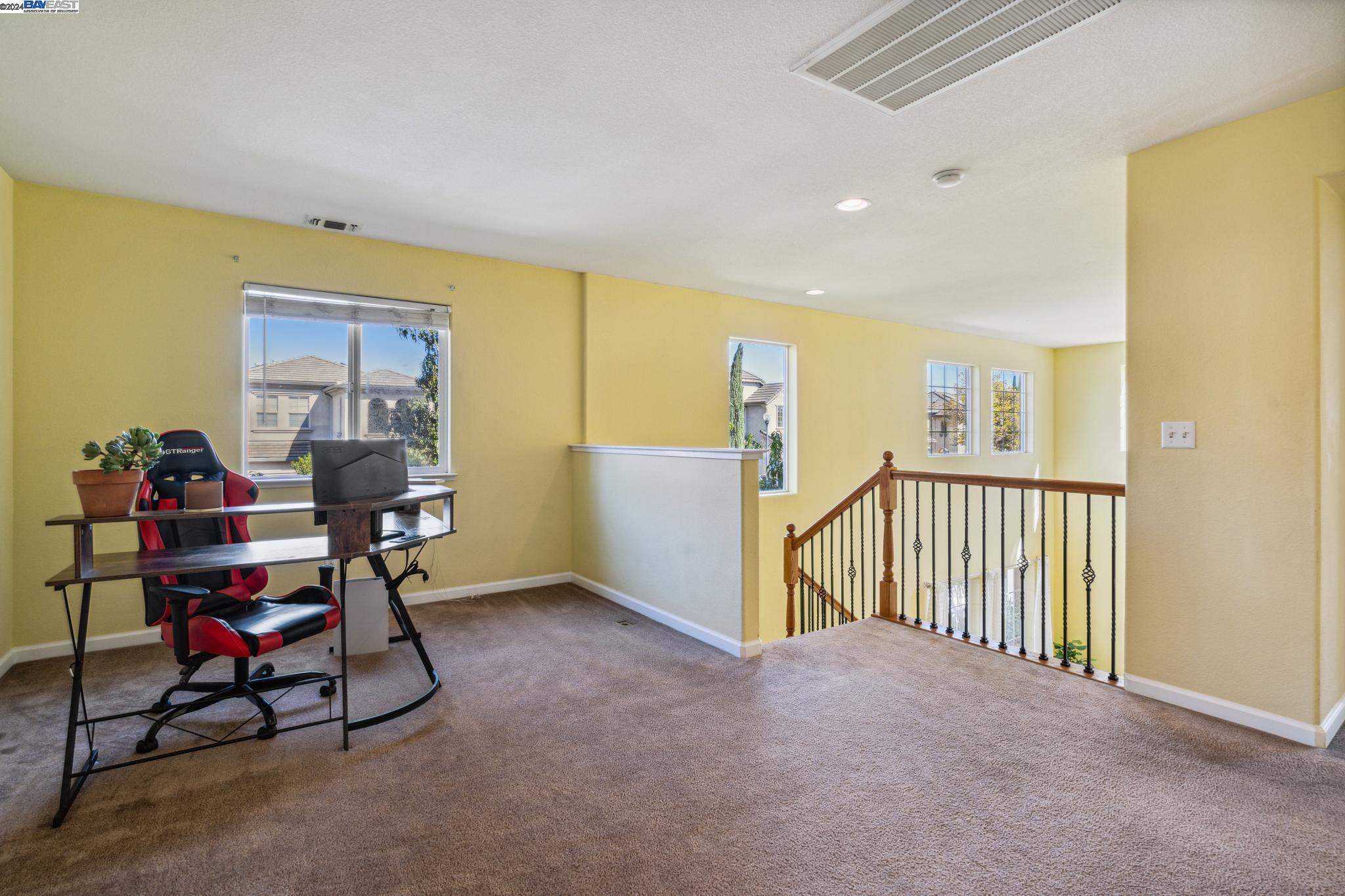 Detail Gallery Image 13 of 29 For 17351 Pheasant Downs Rd, Lathrop,  CA 95330 - 4 Beds | 3 Baths