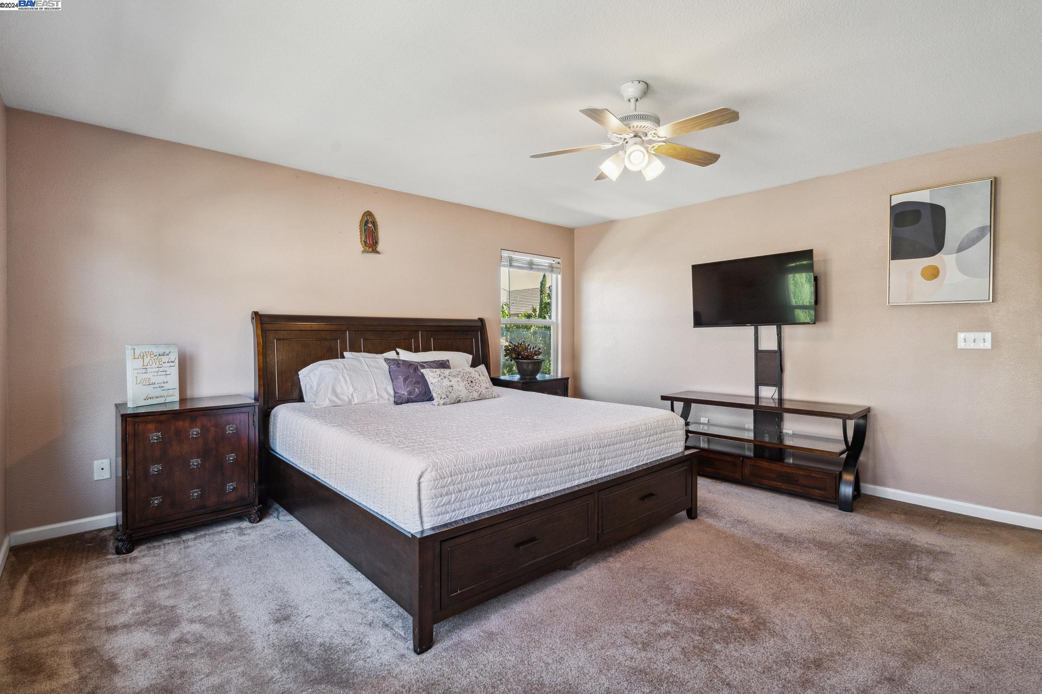 Detail Gallery Image 15 of 29 For 17351 Pheasant Downs Rd, Lathrop,  CA 95330 - 4 Beds | 3 Baths