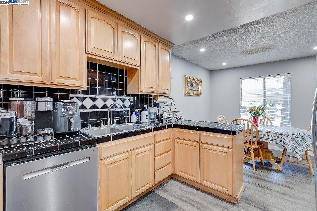 Photo #4: 41075503 Listing 