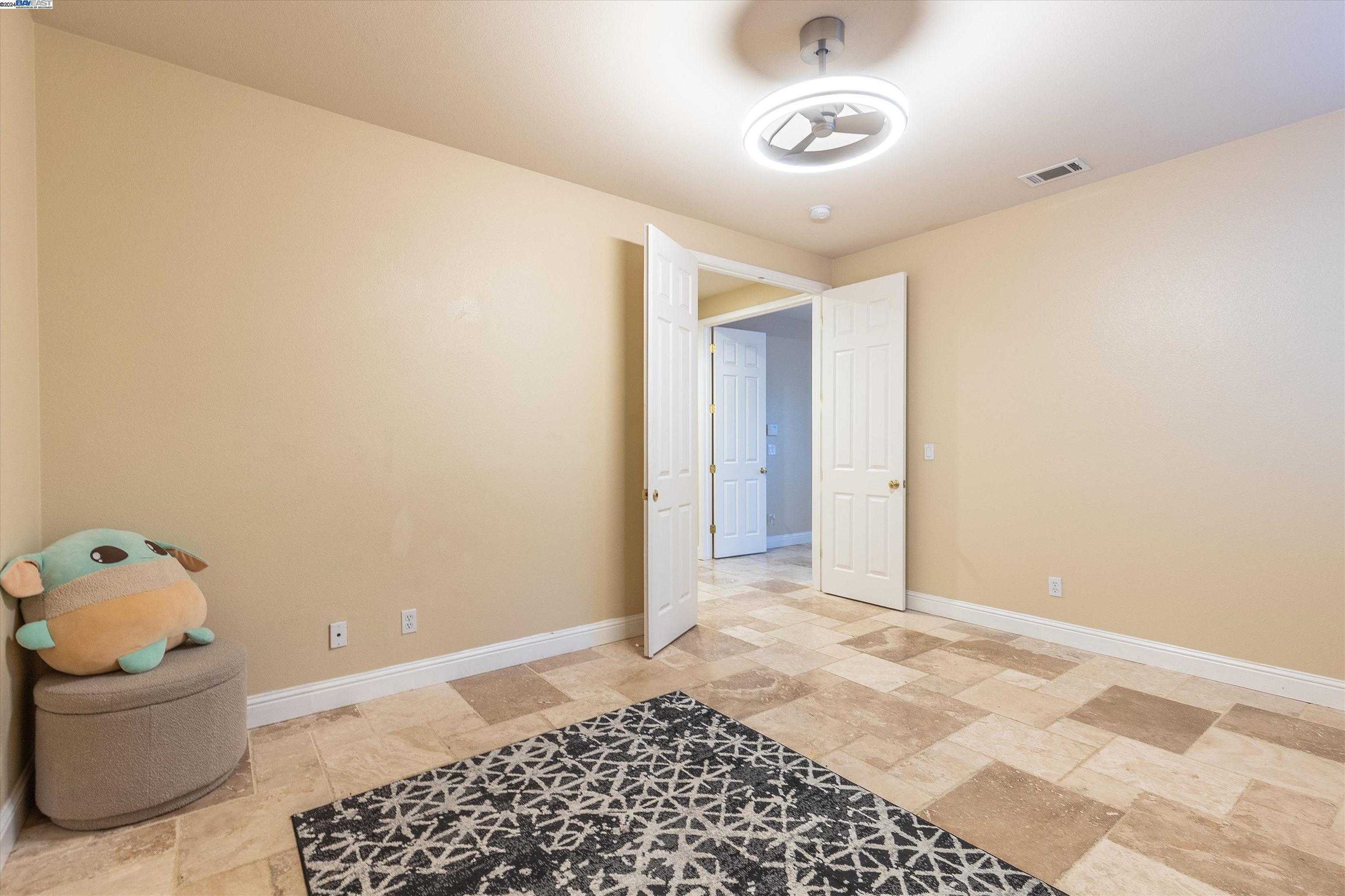 Detail Gallery Image 25 of 60 For 2693 Gilberte Ct, Tracy,  CA 95304 - 5 Beds | 3/1 Baths