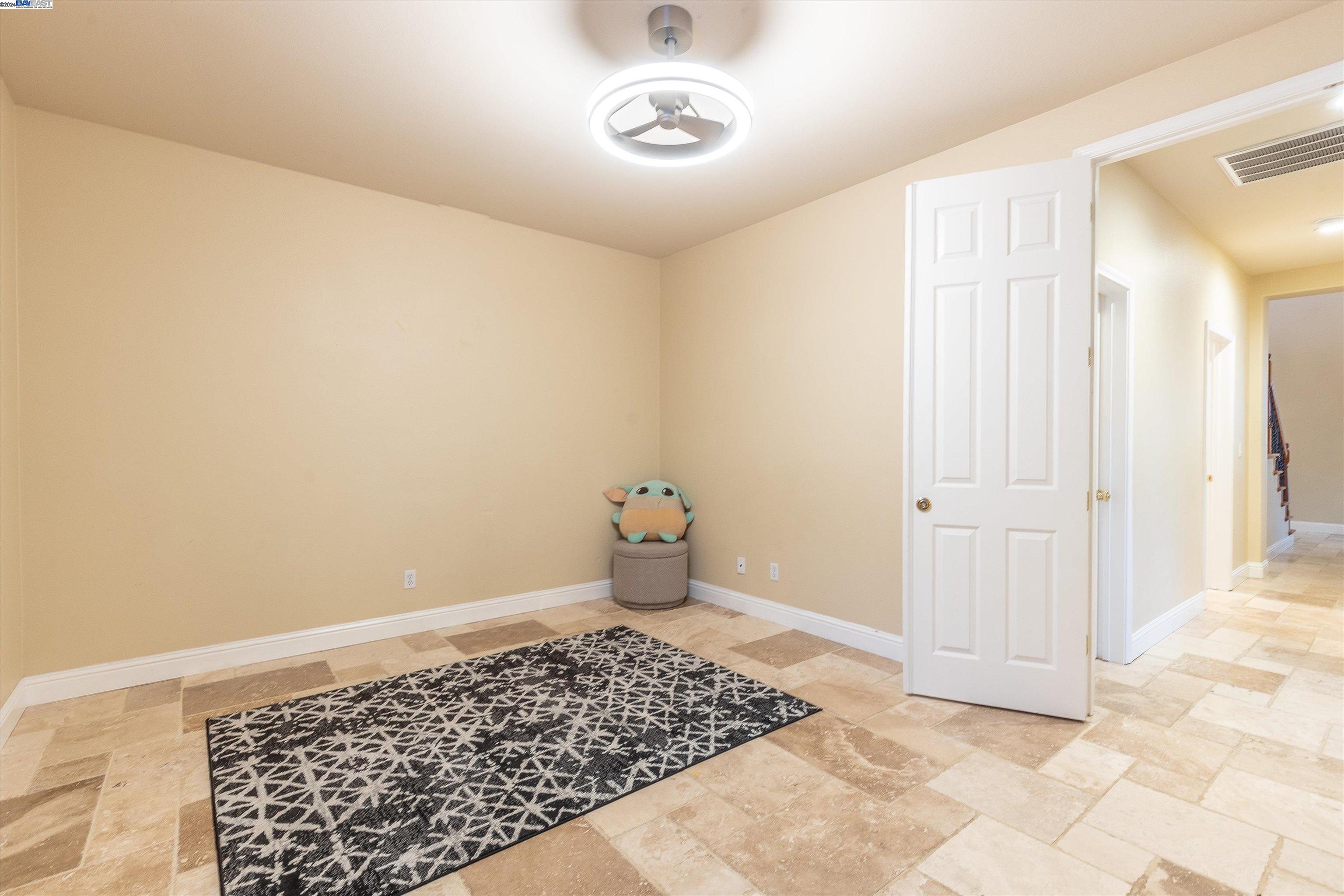 Detail Gallery Image 26 of 60 For 2693 Gilberte Ct, Tracy,  CA 95304 - 5 Beds | 3/1 Baths