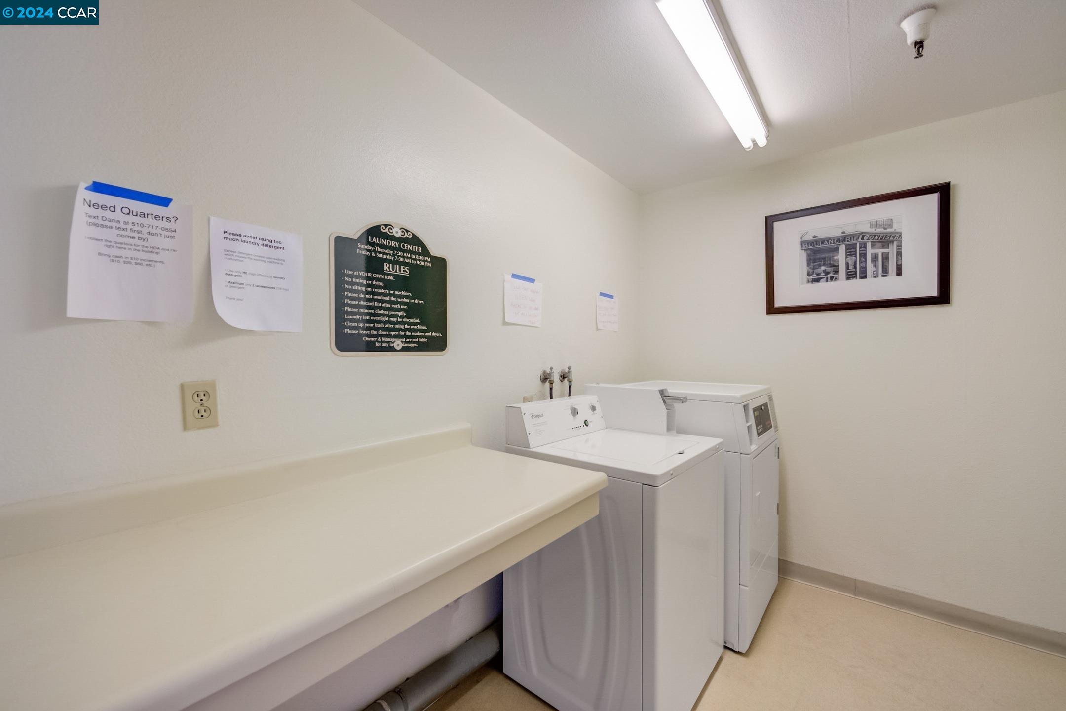 Detail Gallery Image 15 of 21 For 417 Evelyn Ave #206,  Albany,  CA 94706 - 2 Beds | 2 Baths