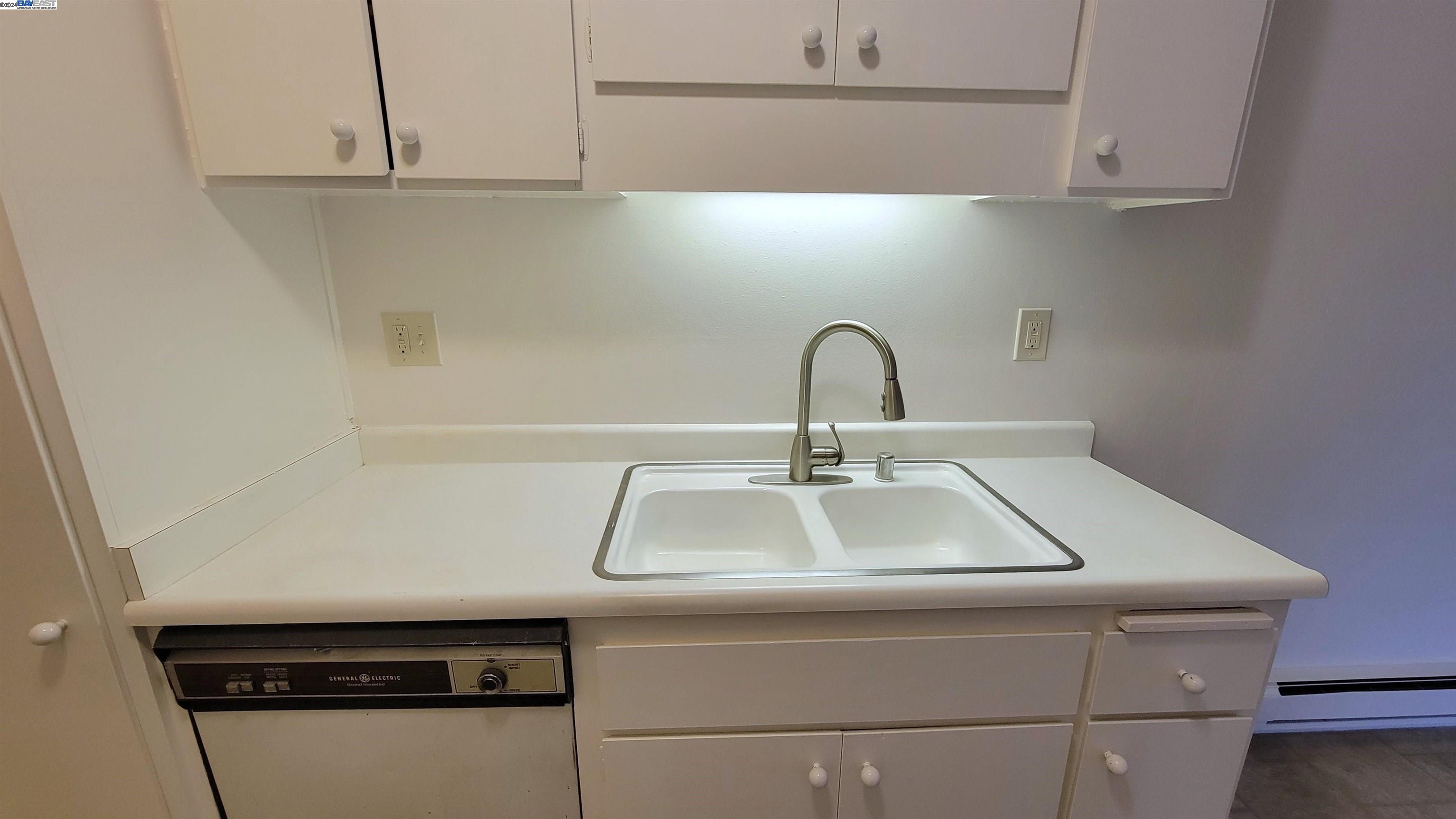 Photo #4: 41075571 Listing 