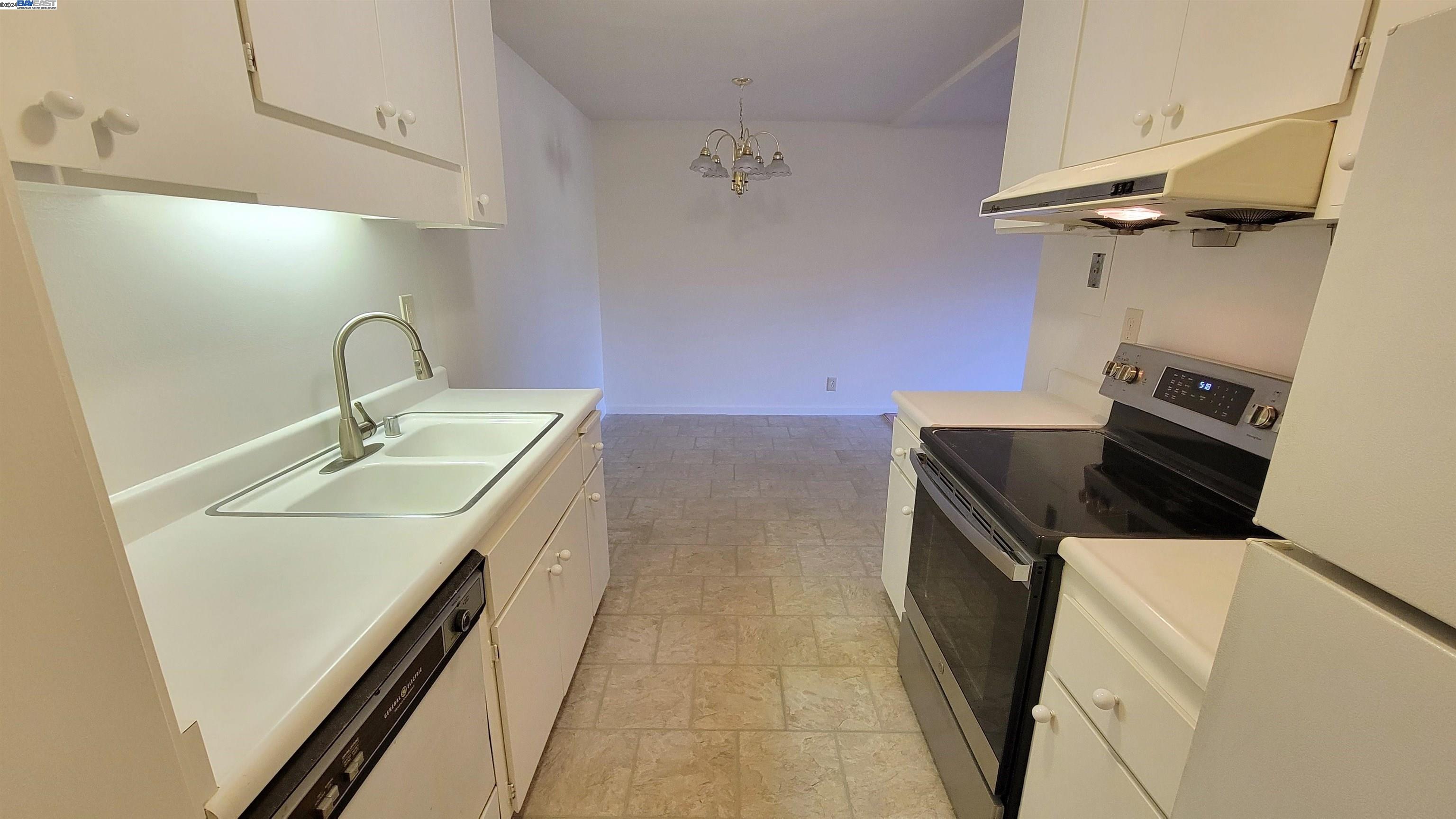 Photo #6: 41075571 Listing 