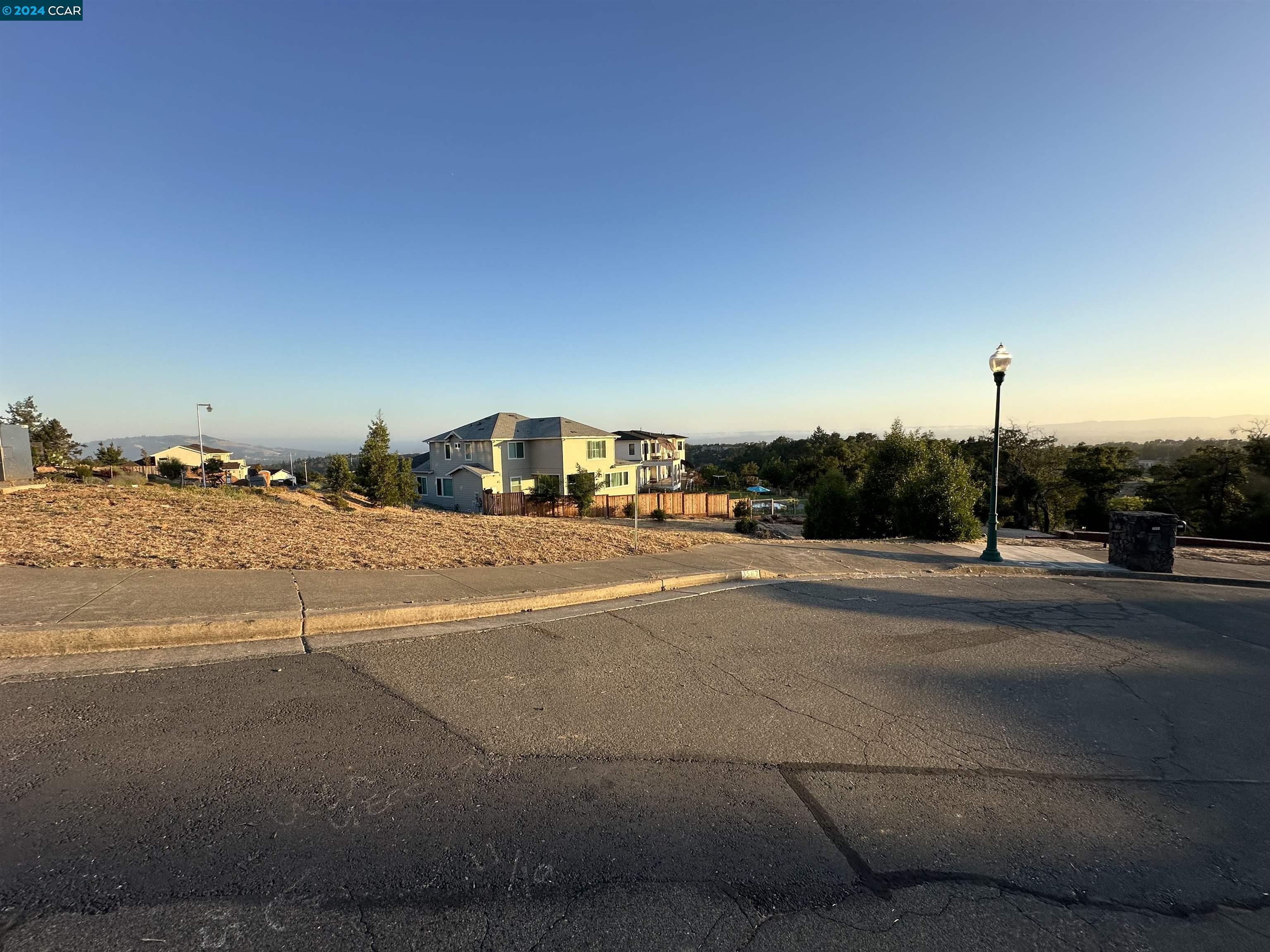 Detail Gallery Image 17 of 28 For 3567 Fir Hollow Ct, Santa Rosa,  CA 95403 - – Beds | – Baths