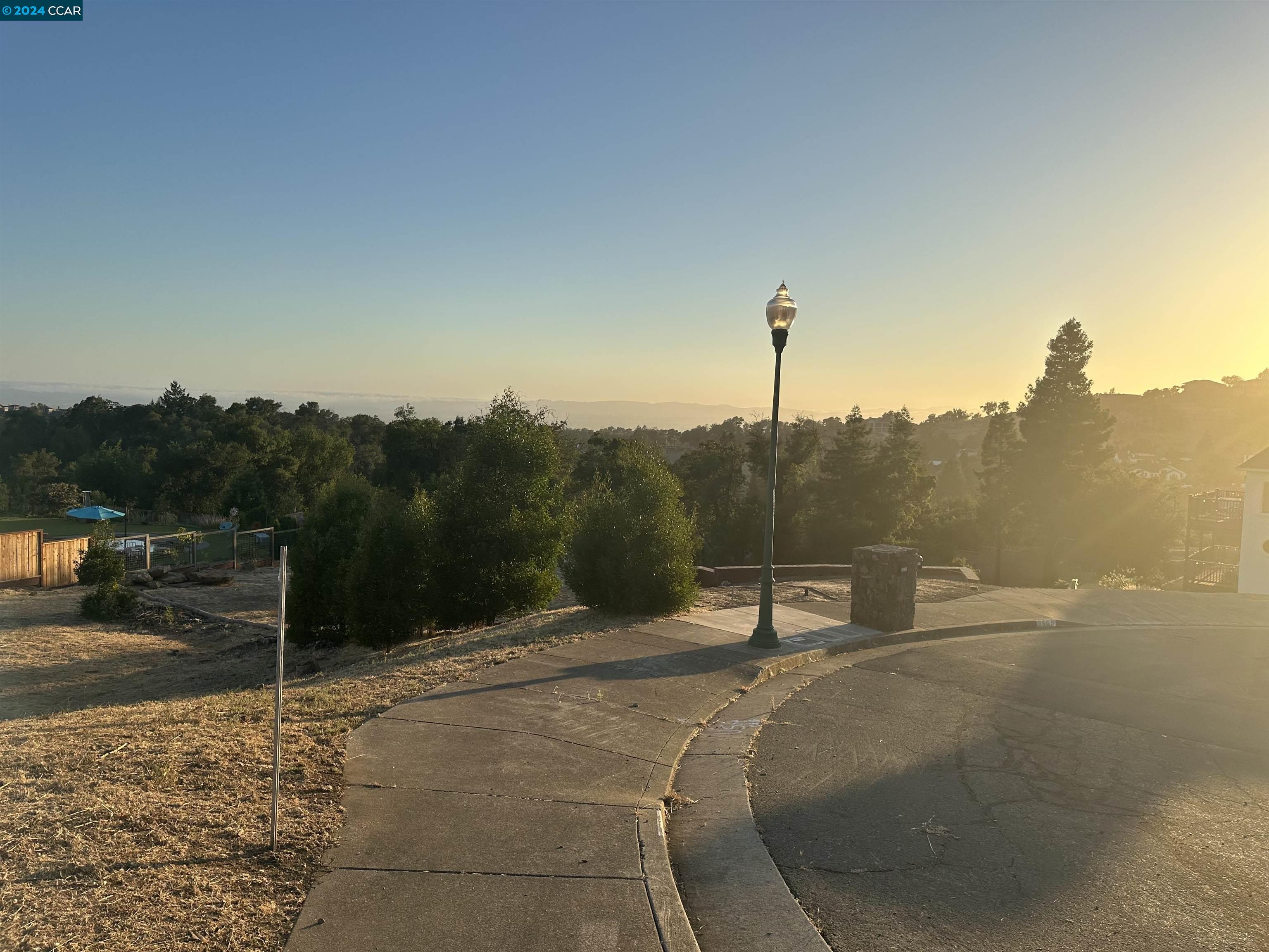 Detail Gallery Image 18 of 28 For 3567 Fir Hollow Ct, Santa Rosa,  CA 95403 - – Beds | – Baths