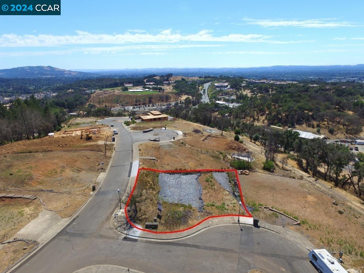 Detail Gallery Image 23 of 28 For 3567 Fir Hollow Ct, Santa Rosa,  CA 95403 - – Beds | – Baths