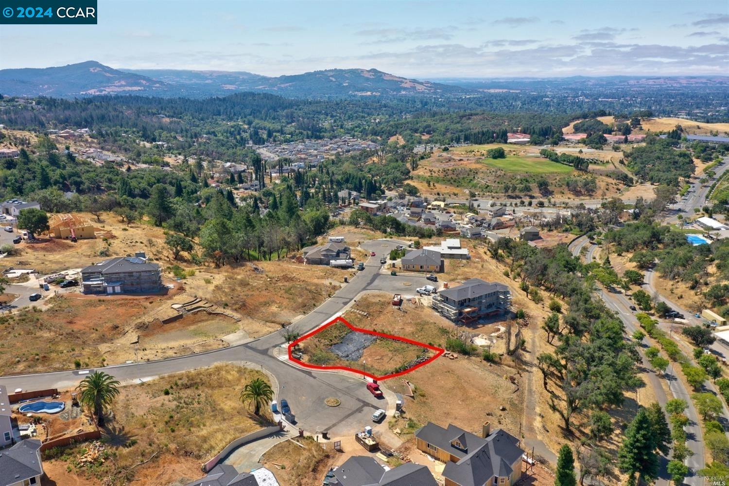 Detail Gallery Image 6 of 28 For 3567 Fir Hollow Ct, Santa Rosa,  CA 95403 - – Beds | – Baths